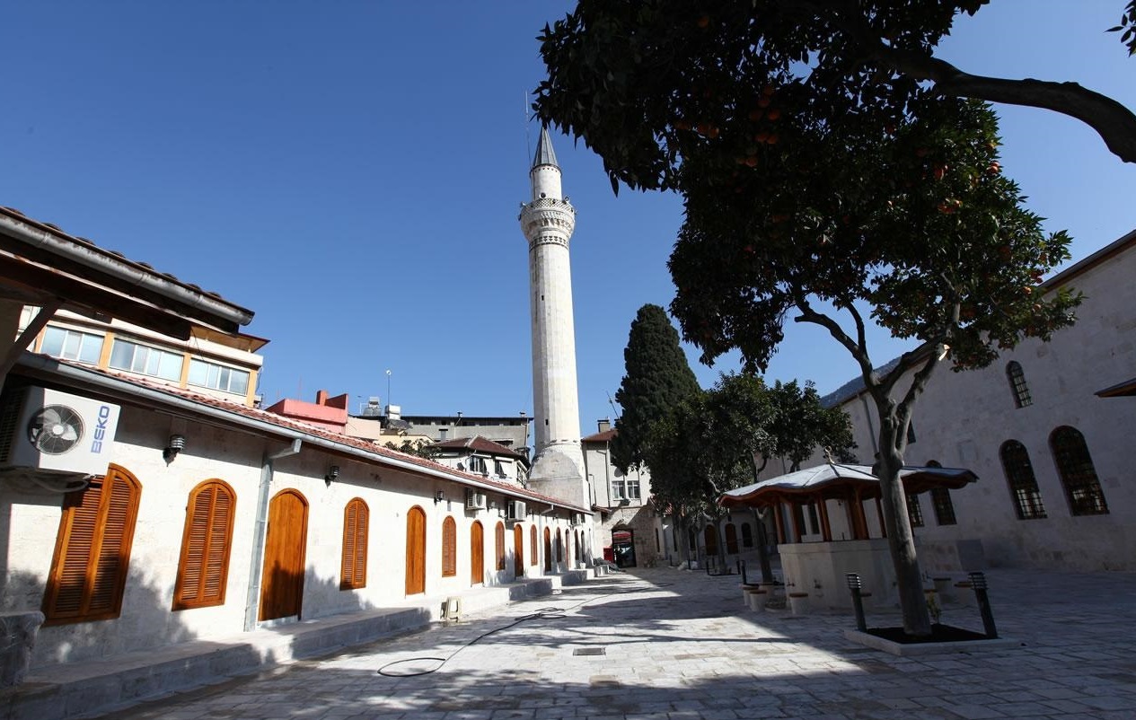 Hatay’daki Antakya Ulu Cami’yi ayağa kaldırma çalışmalarına başlandı