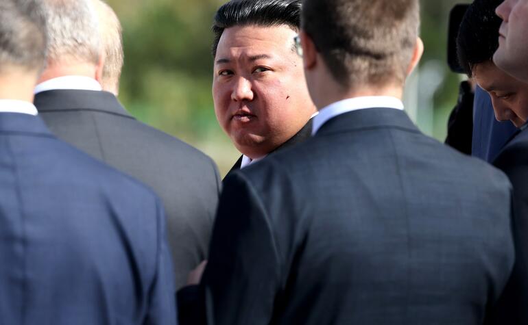 Putin ile Kim Jong-un bir araya geldi