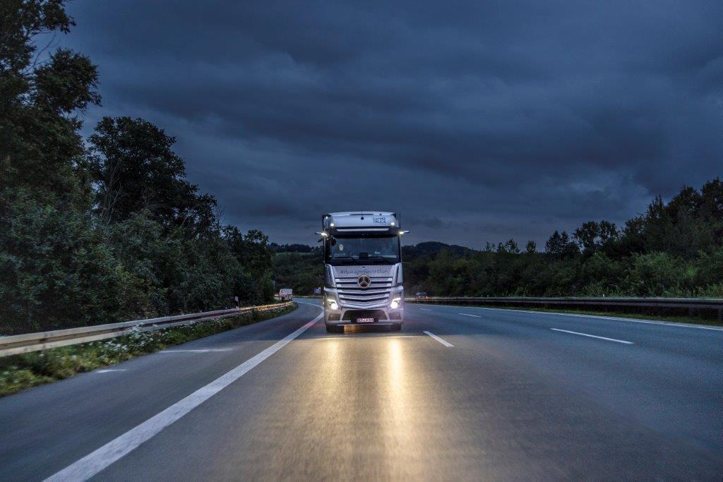Mercedes-Benz GenH2 kamyon, bin kilometre rekorunu kırdı