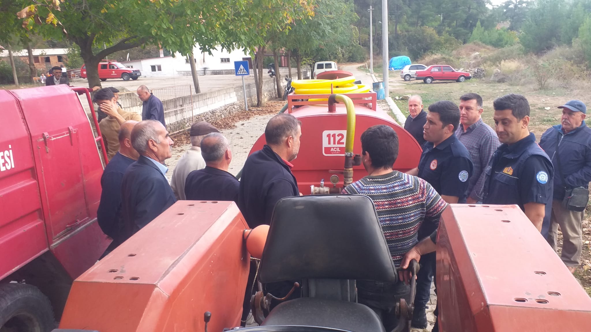 Muğla Büyükşehir, yangın tankeri dağıtımını sürdürüyor