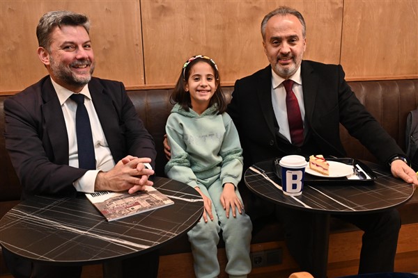 Başkan Aktaş, BURFAŞ Kafe’yi ziyaret etti