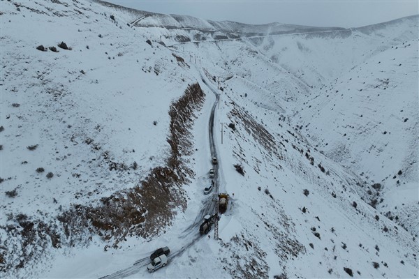 Malatya’da kardan dolayı kapanan yollar ulaşıma açılıyor