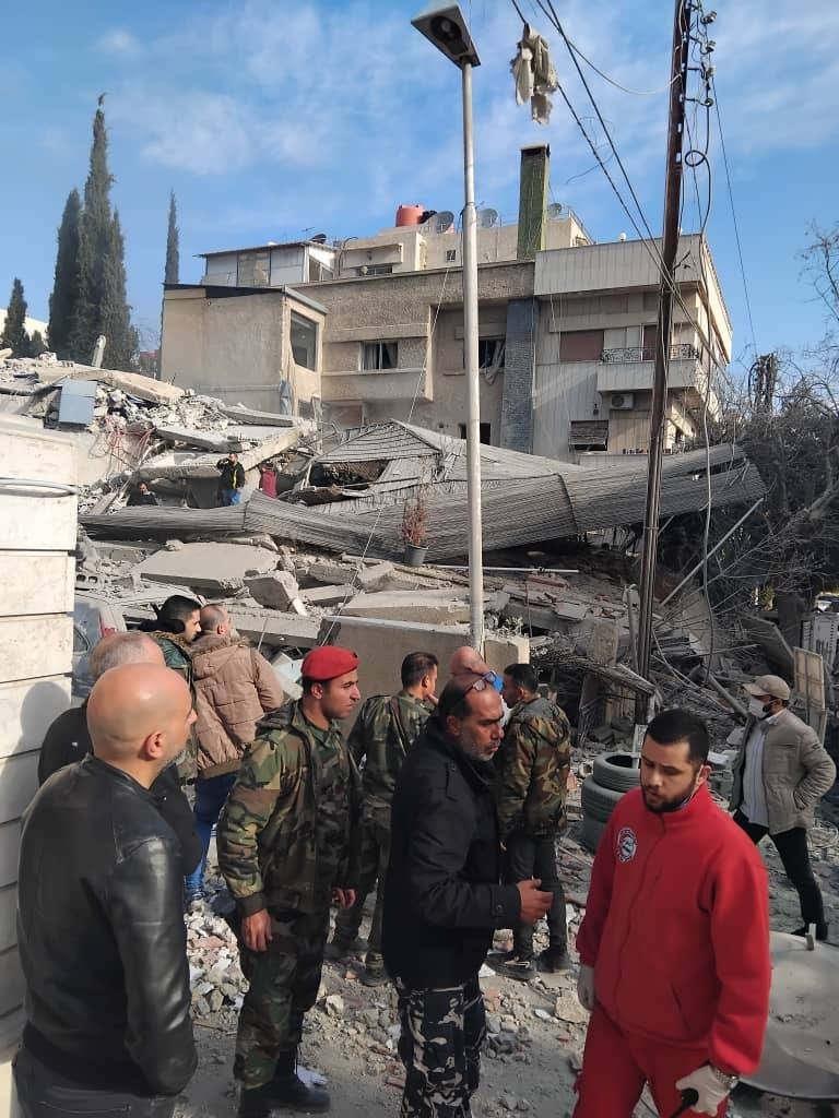 İsrail, Şam’da İran karargahını vurdu: Toplantı yapıyorlardı, çok sayıda ölü var