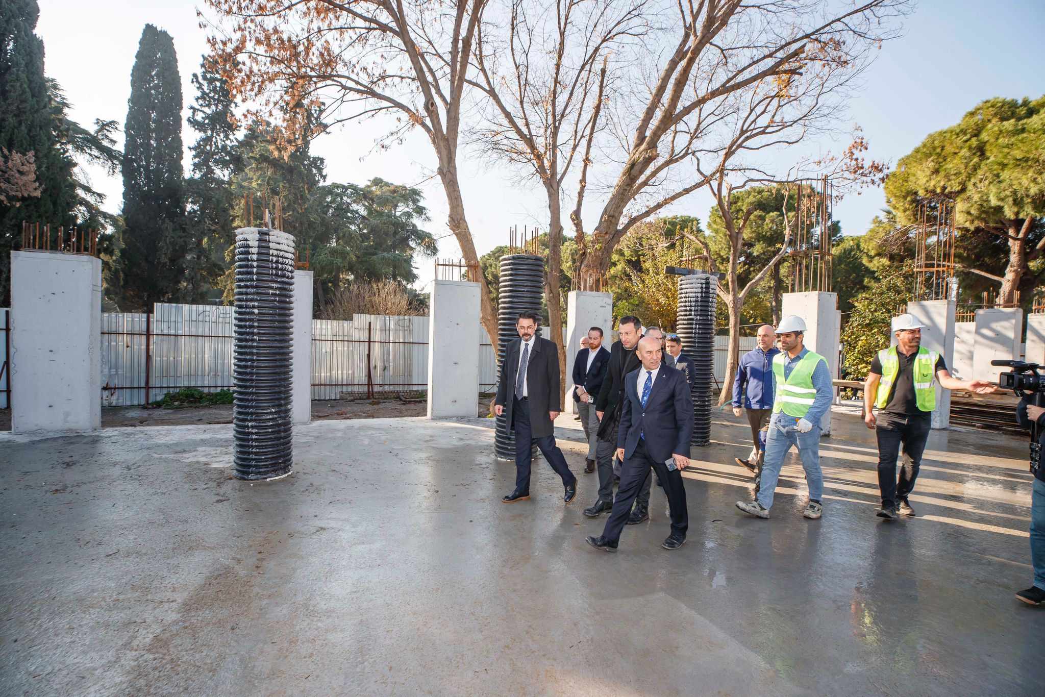 Başkan Soyer: ”Kültürpark’taki Ada ve Göl Gazinoları mart ayında tamamlanıyor”