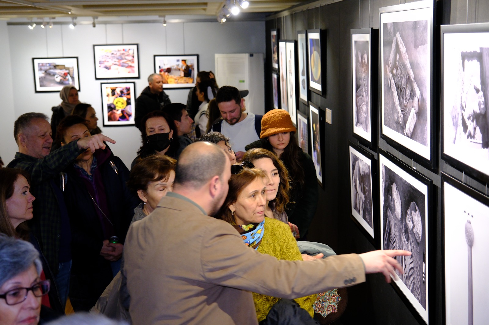 Eskişehir’de “Küllüoba Kazısı Fotoğraf Sergisi” törenle açıldı