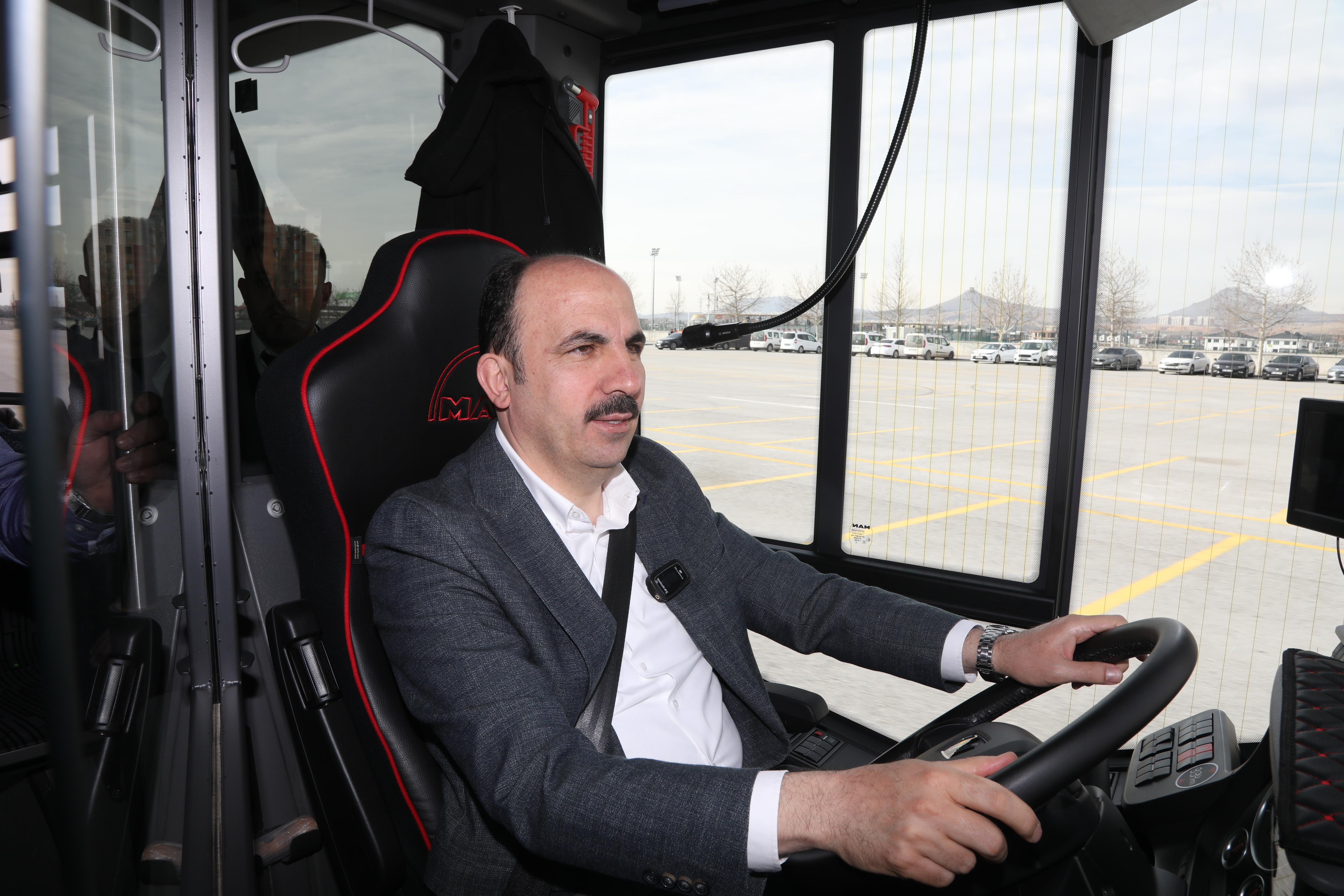 Başkan Altay: ”Türkiye’nin en ucuz ulaşım hizmetini sunuyoruz”