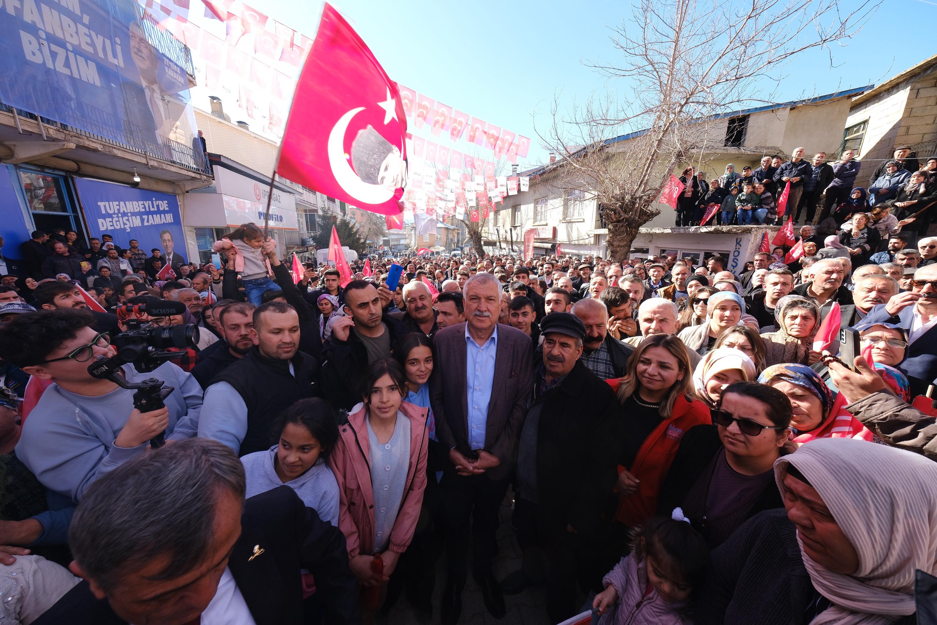 Başkan Karalar: “Halka hizmet ederken siyasi parti ayrımı yapmadık”