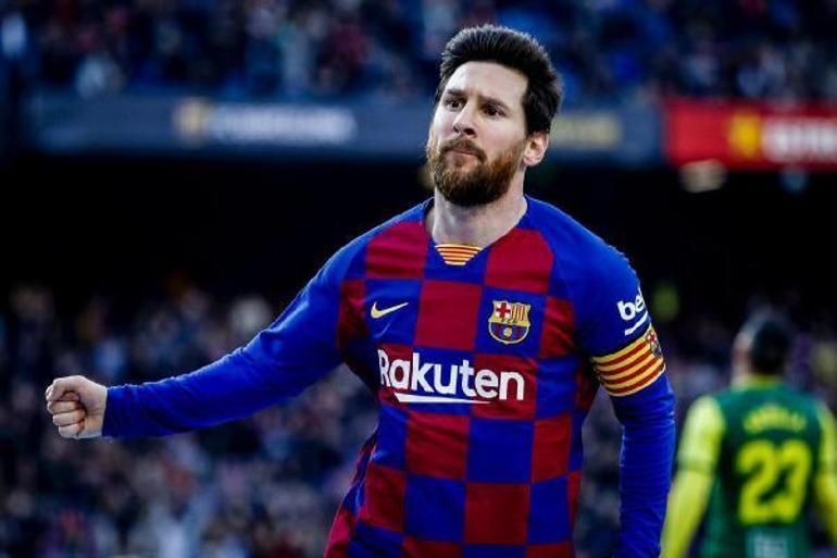 Messi’nin Barcelona’daki ilk sözleşmesinin imzalandığı peçete, açık artırmada satılacak