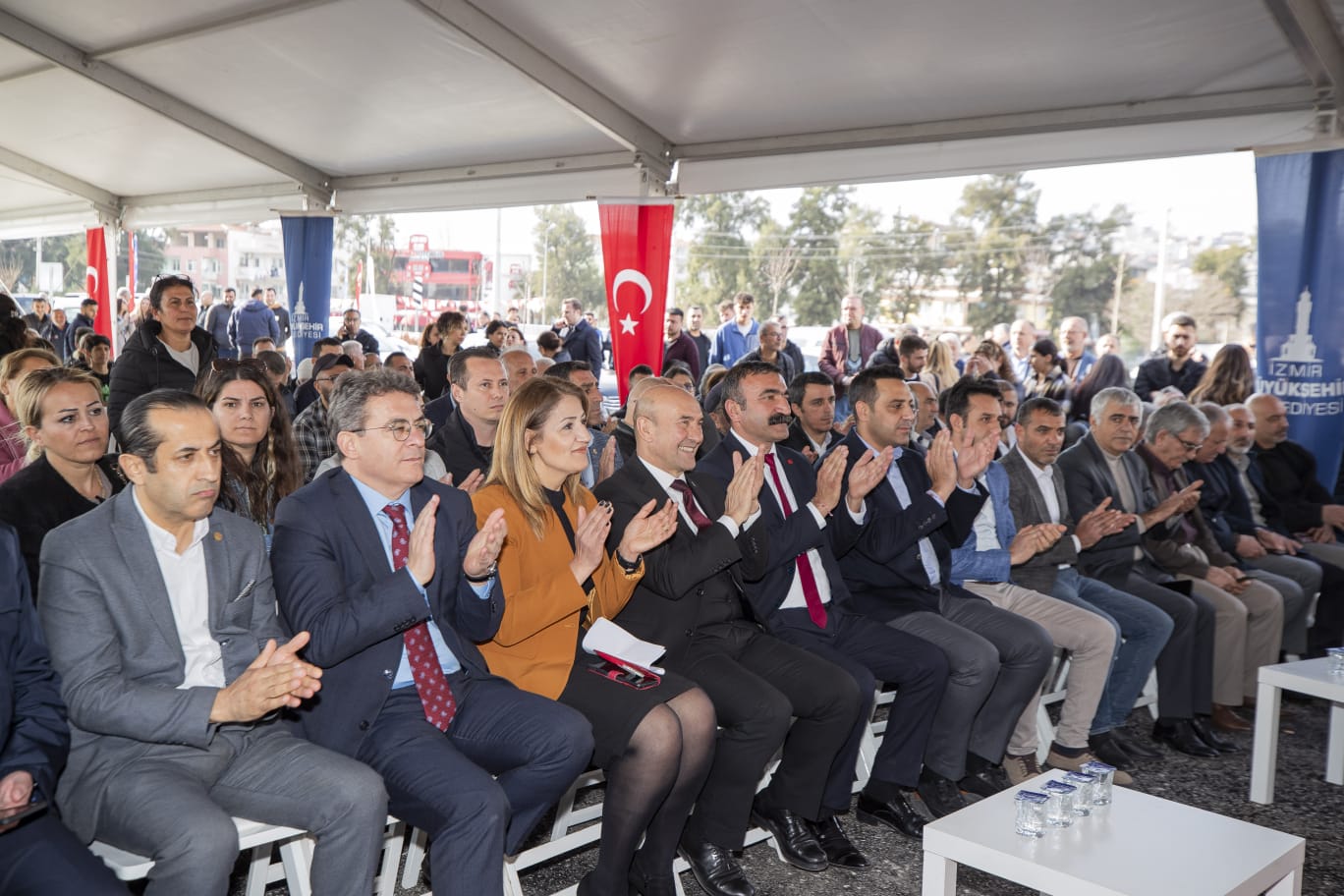 Başkan Soyer: ”Ya bir yol bulduk ya da bir yol açtık”