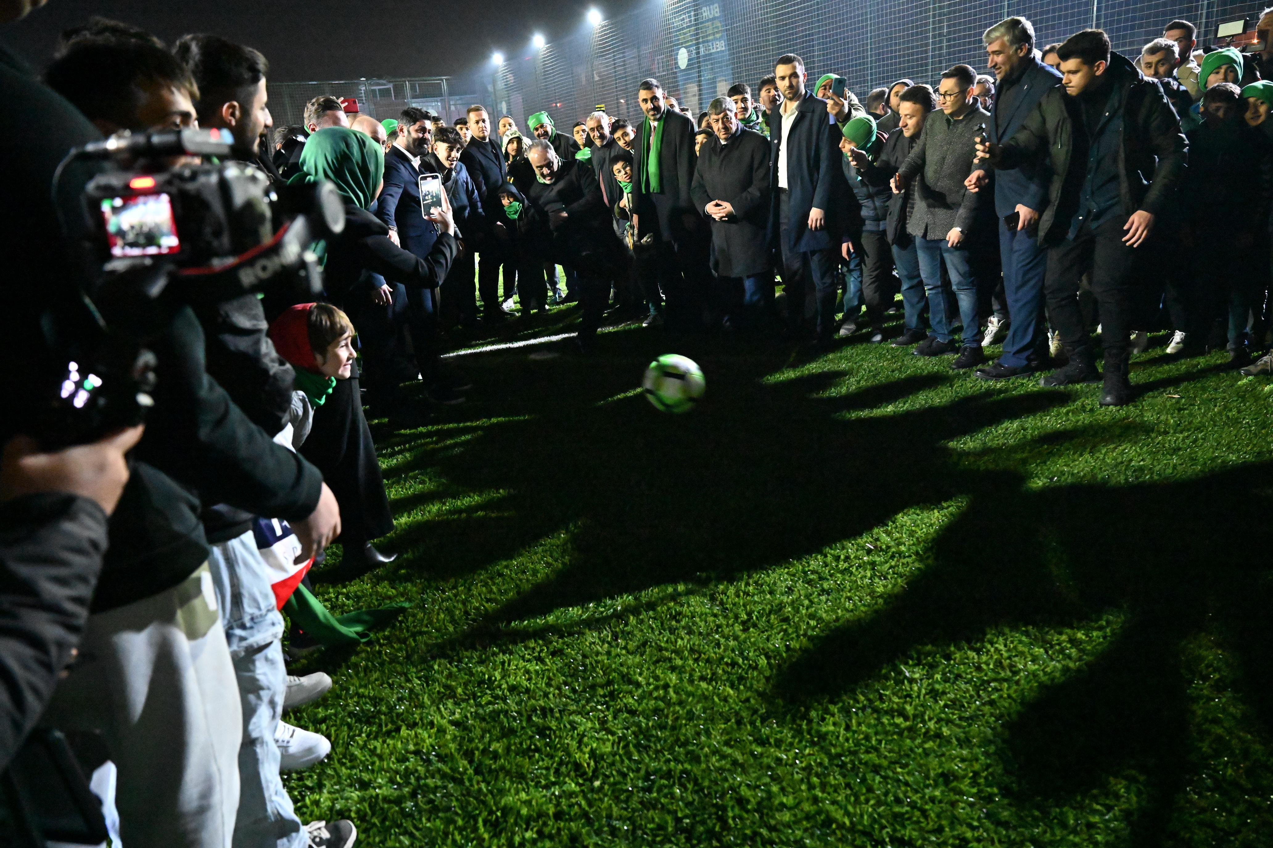 Güneş Spor Futbol Sahası hizmete açıldı