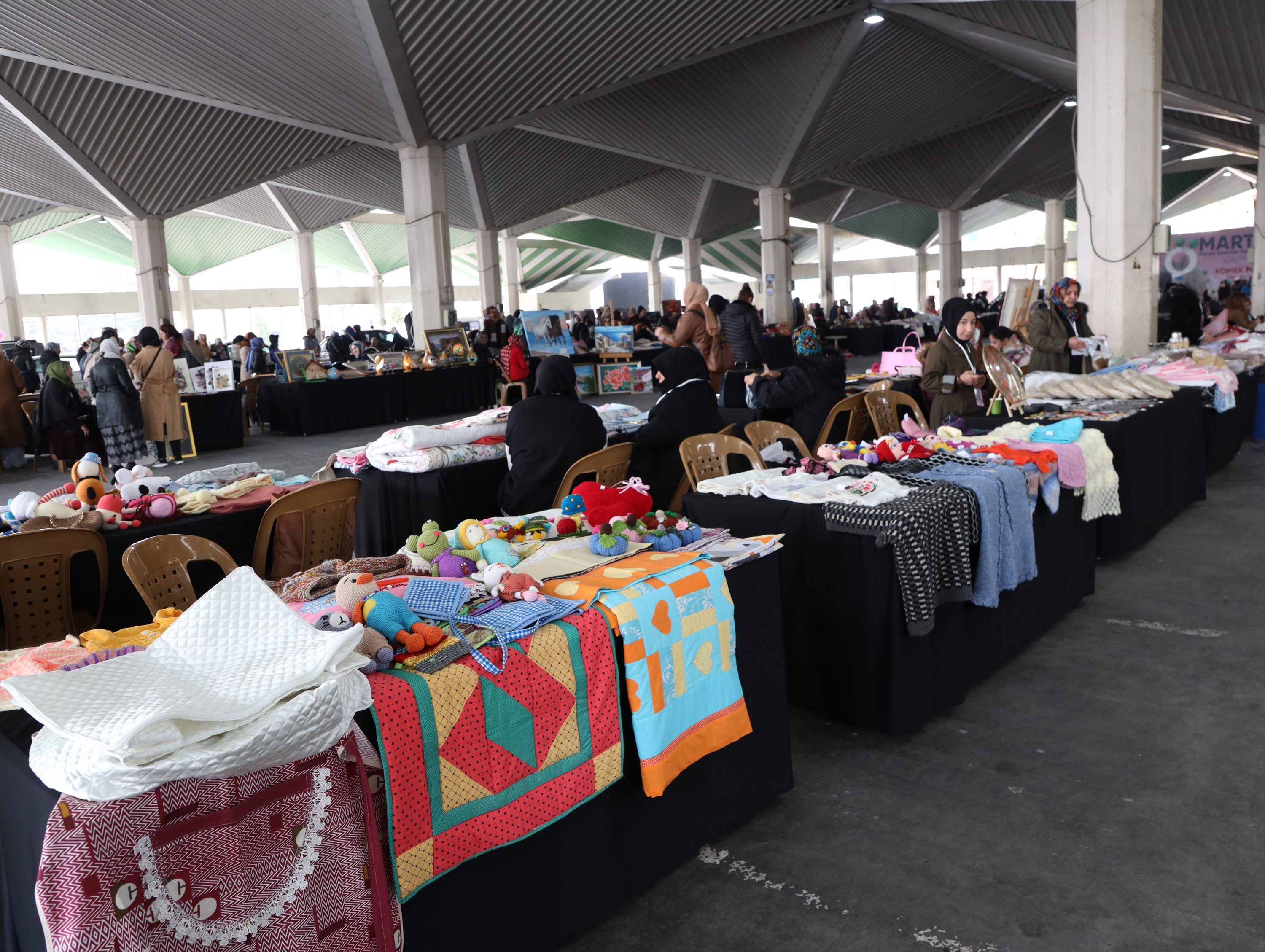 Konyalı kadınlar, KOMEK pazarında buluştu