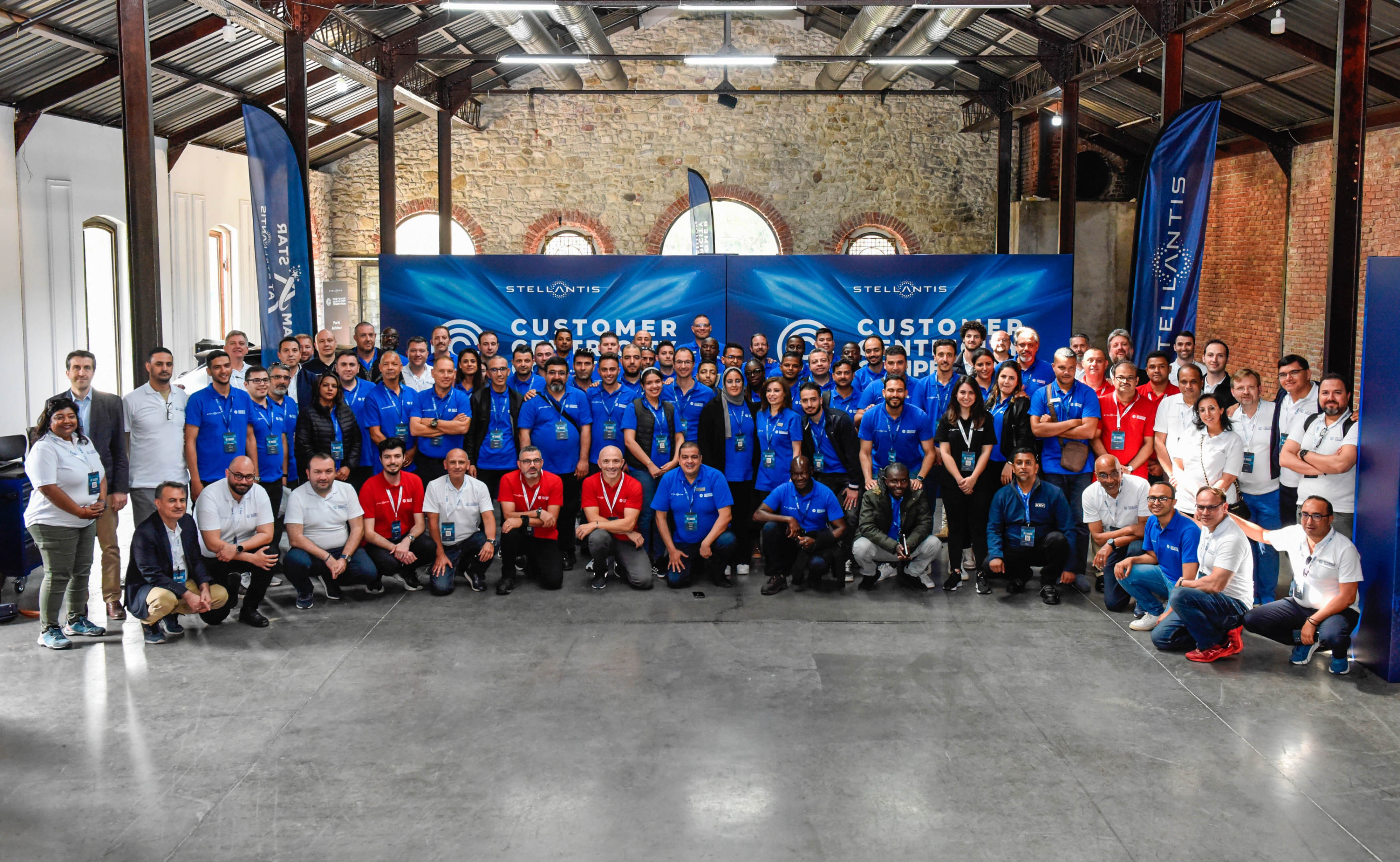 Stellantis’in 81 ülkedeki 6 bin çalışanı müşteri deneyimini iyileştirmek için yarıştı
