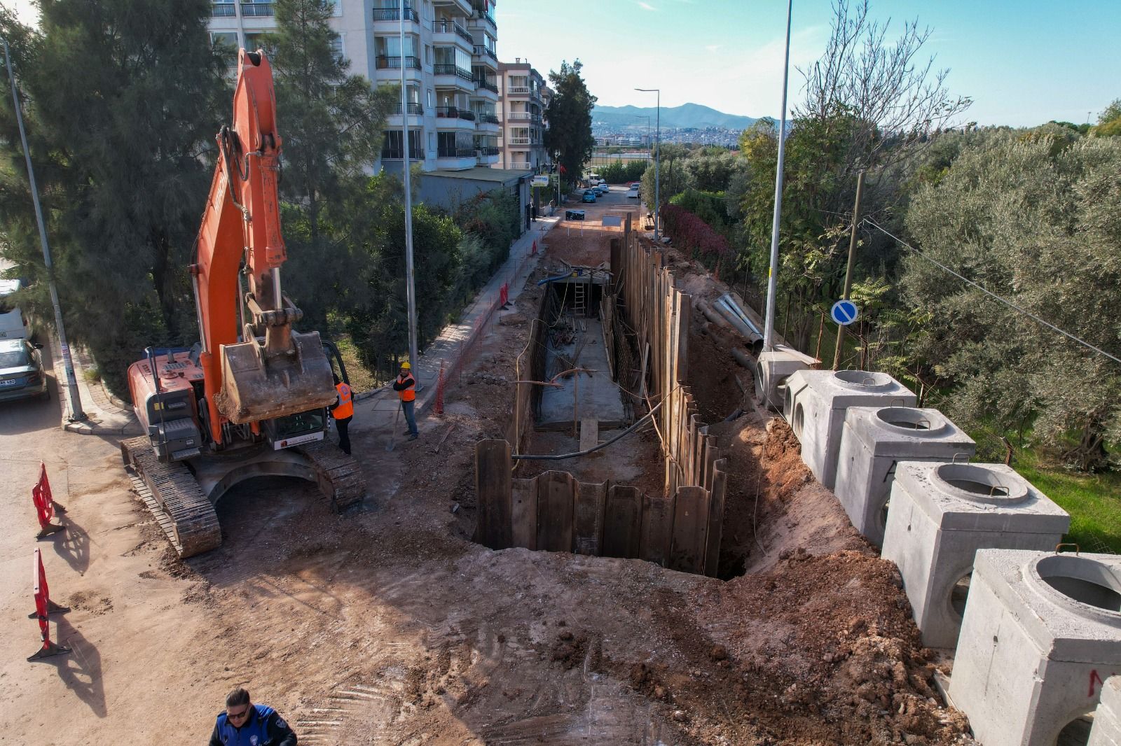 İZSU’da altyapı yatırımları devam ediyor