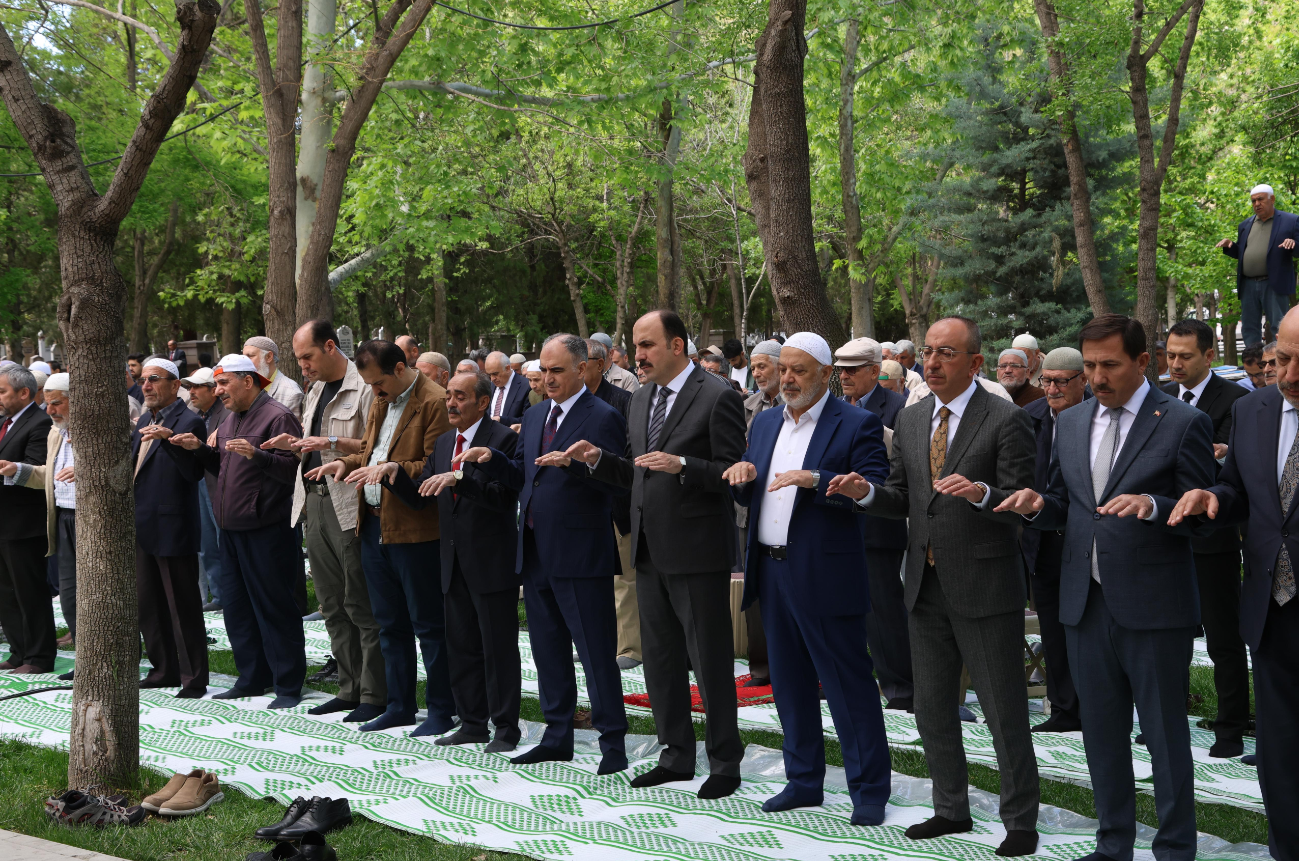 Başkan Altay, yağmur duasına katıldı