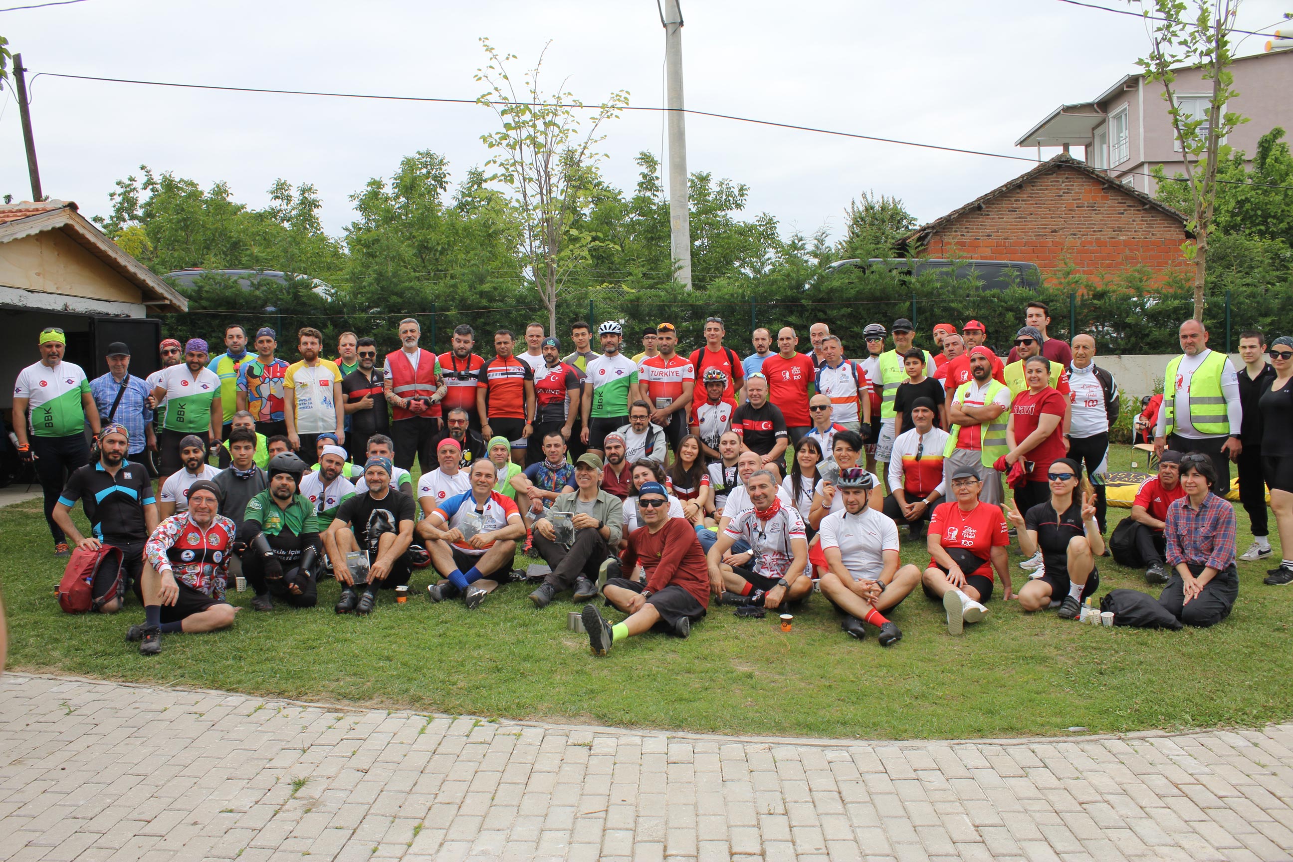 Nilüfer’de 19 Mayıs etkinliklerinde bisiklet turu gerçekleştirildi