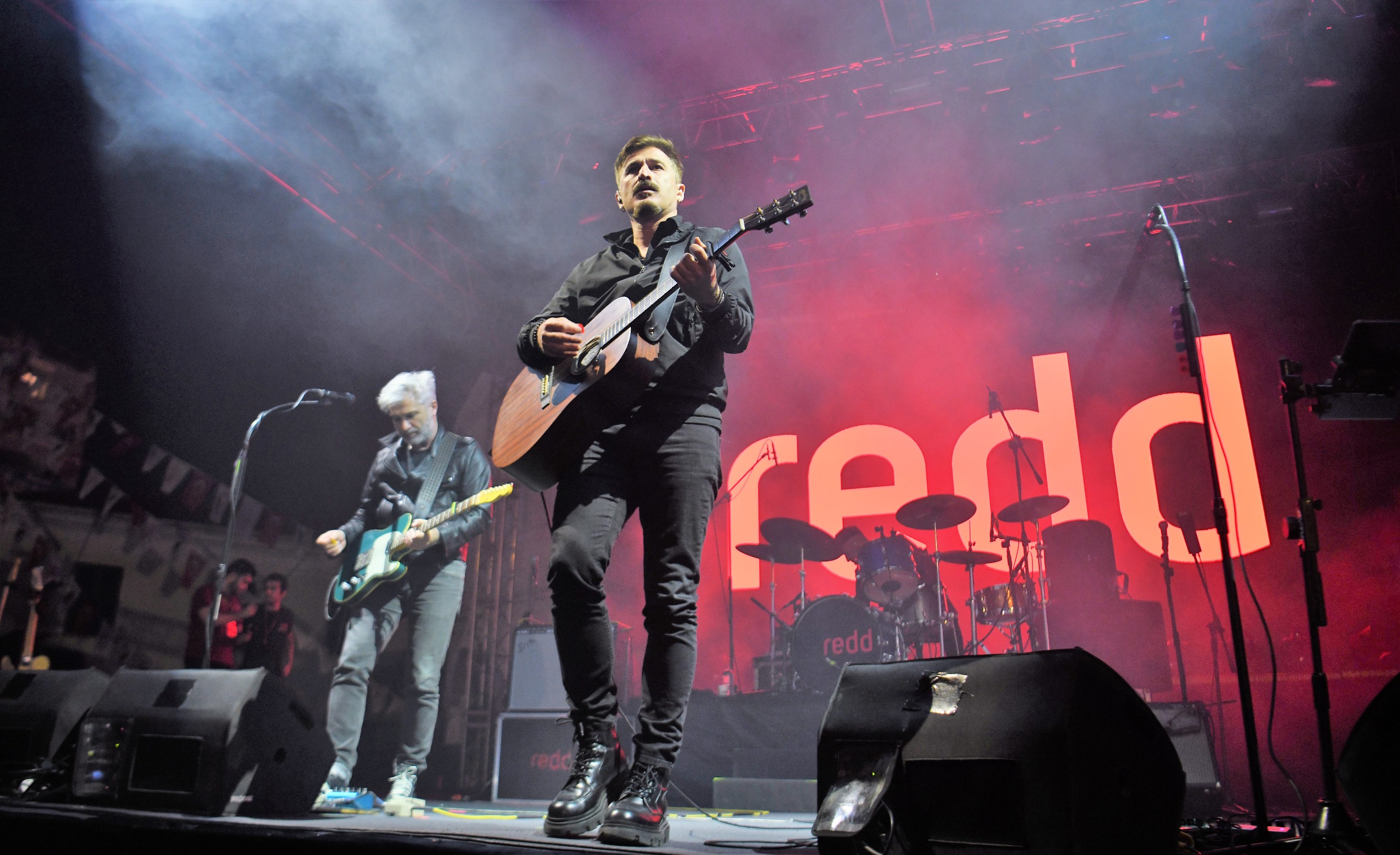 Bornova Gençlik Festivali’nde Redd konser verdi