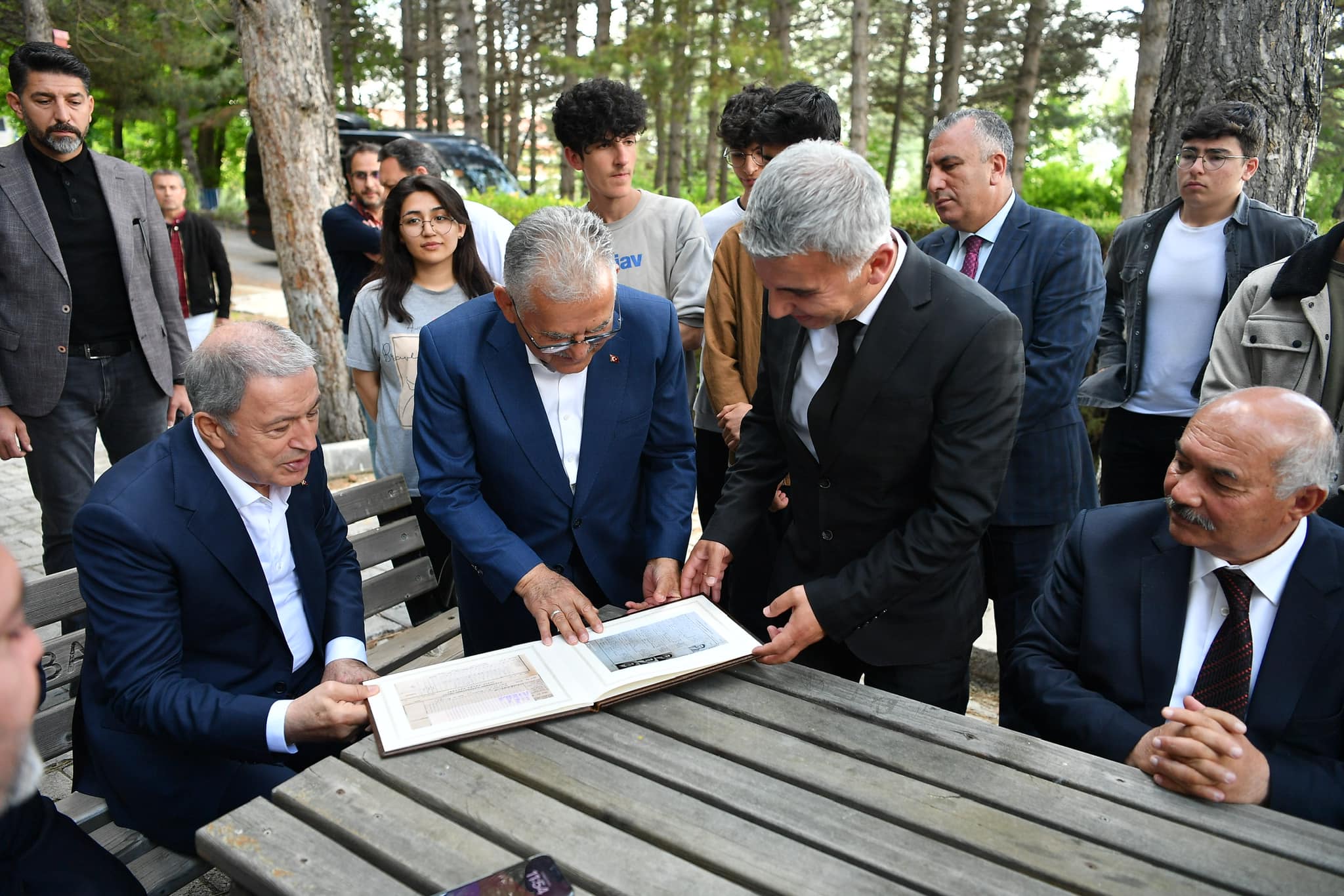 Başkan Büyükkılıç’tan Pazarören Mimar Sinan Fen Lisesi’ne ziyaret