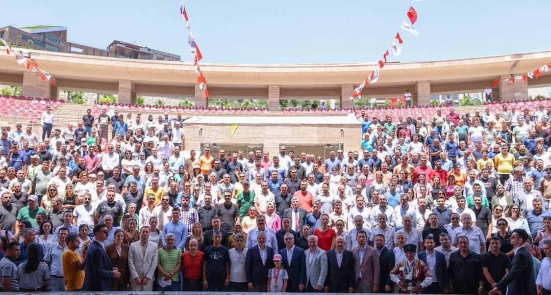 Başkan Öntürk, belediye personeliyle bayramlaştı