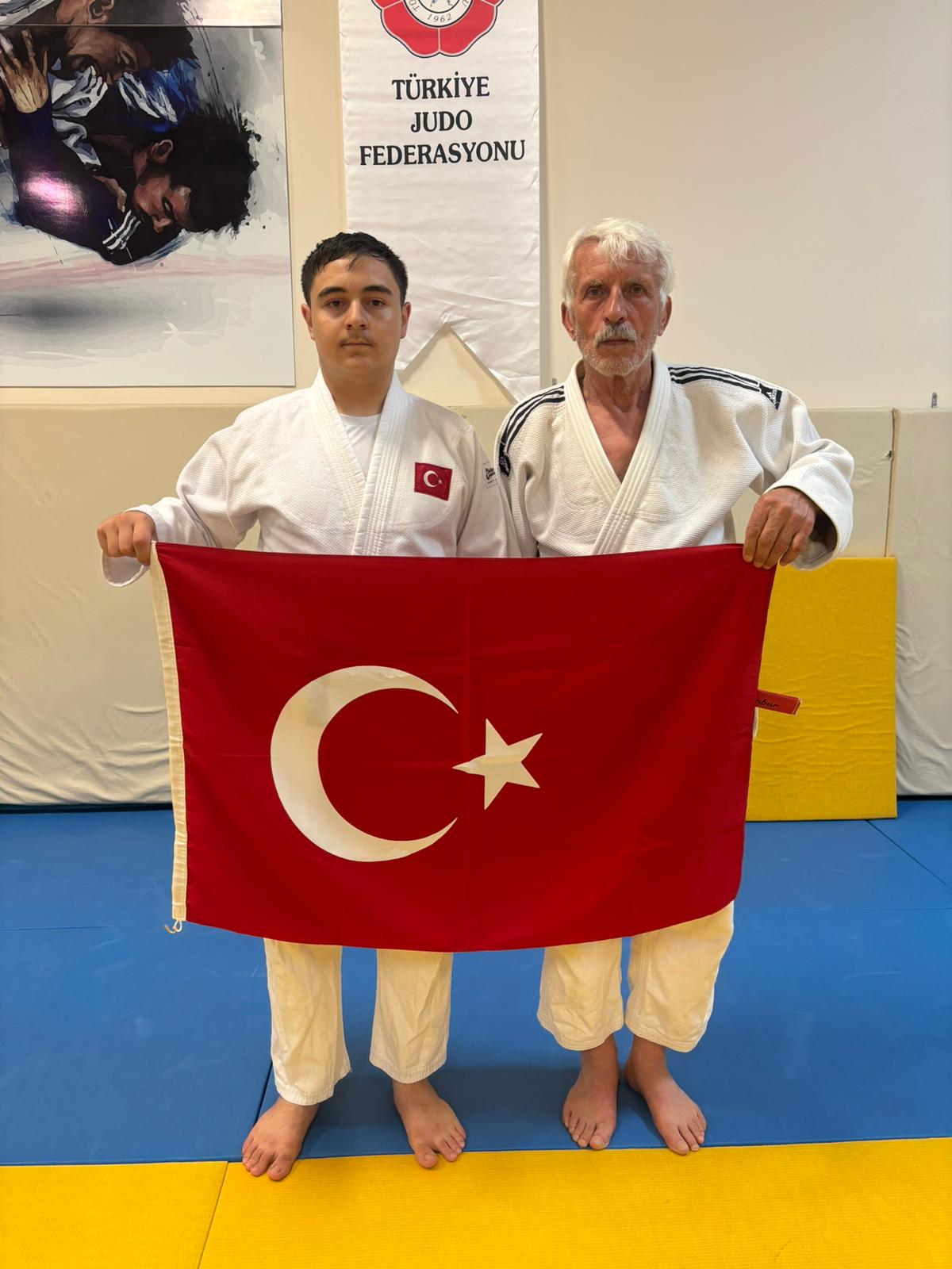 Judocu Atmaca, Judo Yıldızlar Avrupa Kupası Milli Takım Kampı’na davet edildi