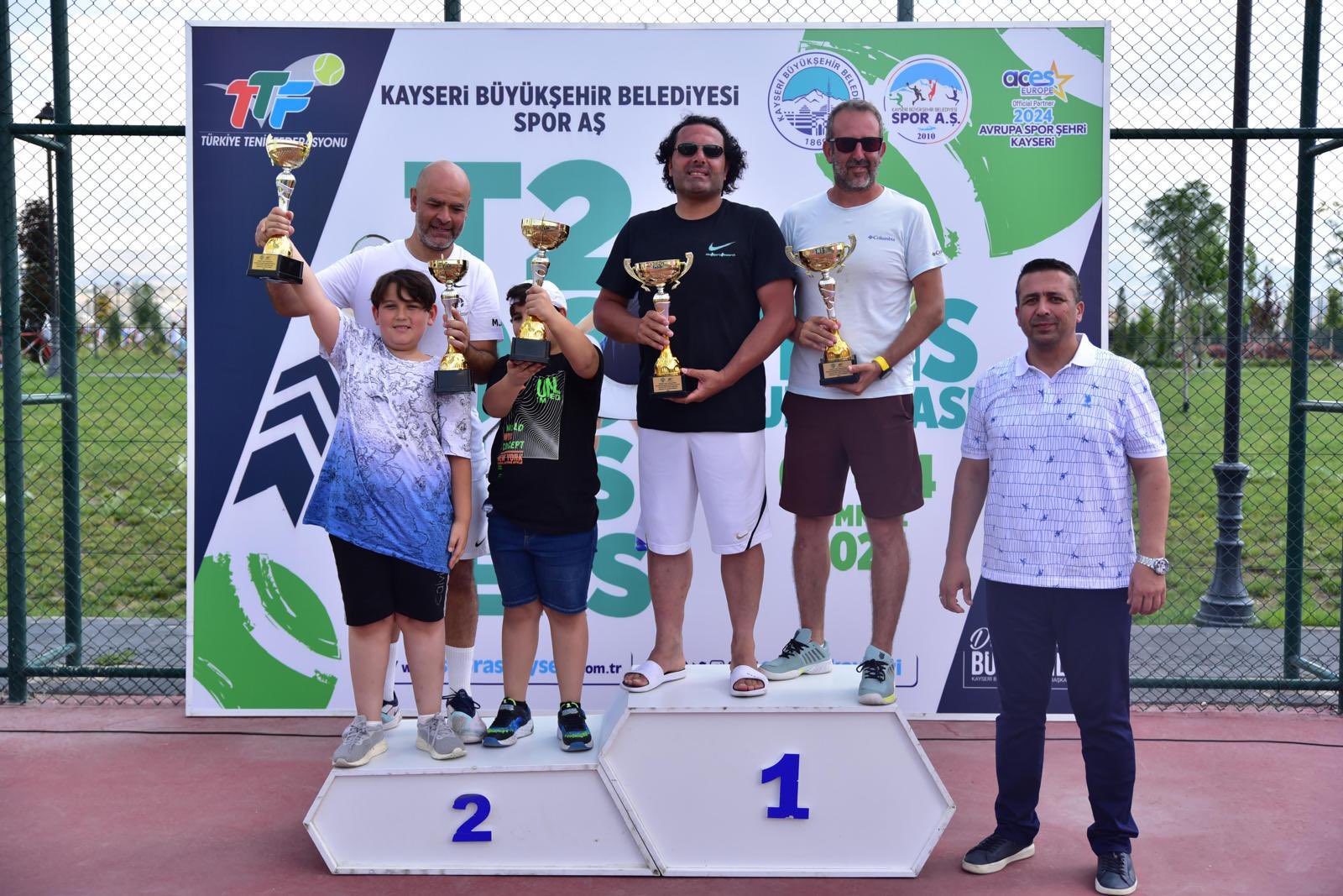 Kayseri’de T200 Master Tenis Turnuvası sona erdi