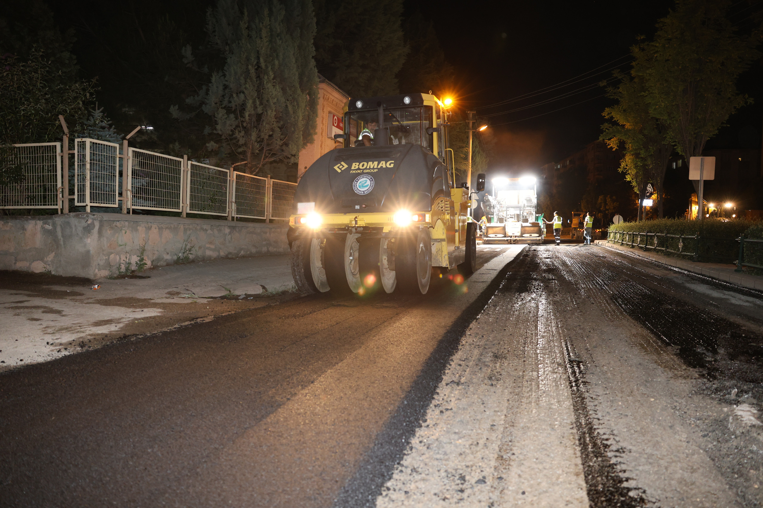 Eskişehir Büyükşehir Belediyesi ekiplerinin çalışmaları sürüyor