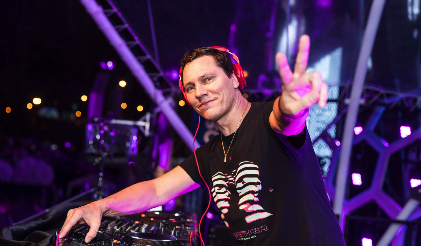 Dünyaca ünlü DJ Tiësto yarın İstanbul’da sahne alıyor!