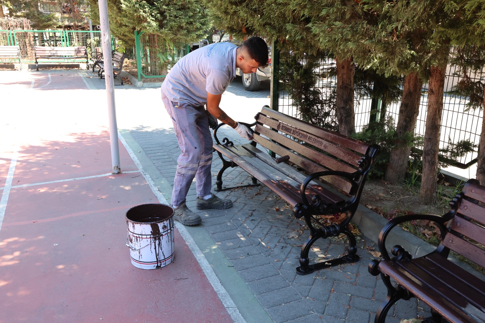 Bakırköy’de okullar ve parklar yenileniyor