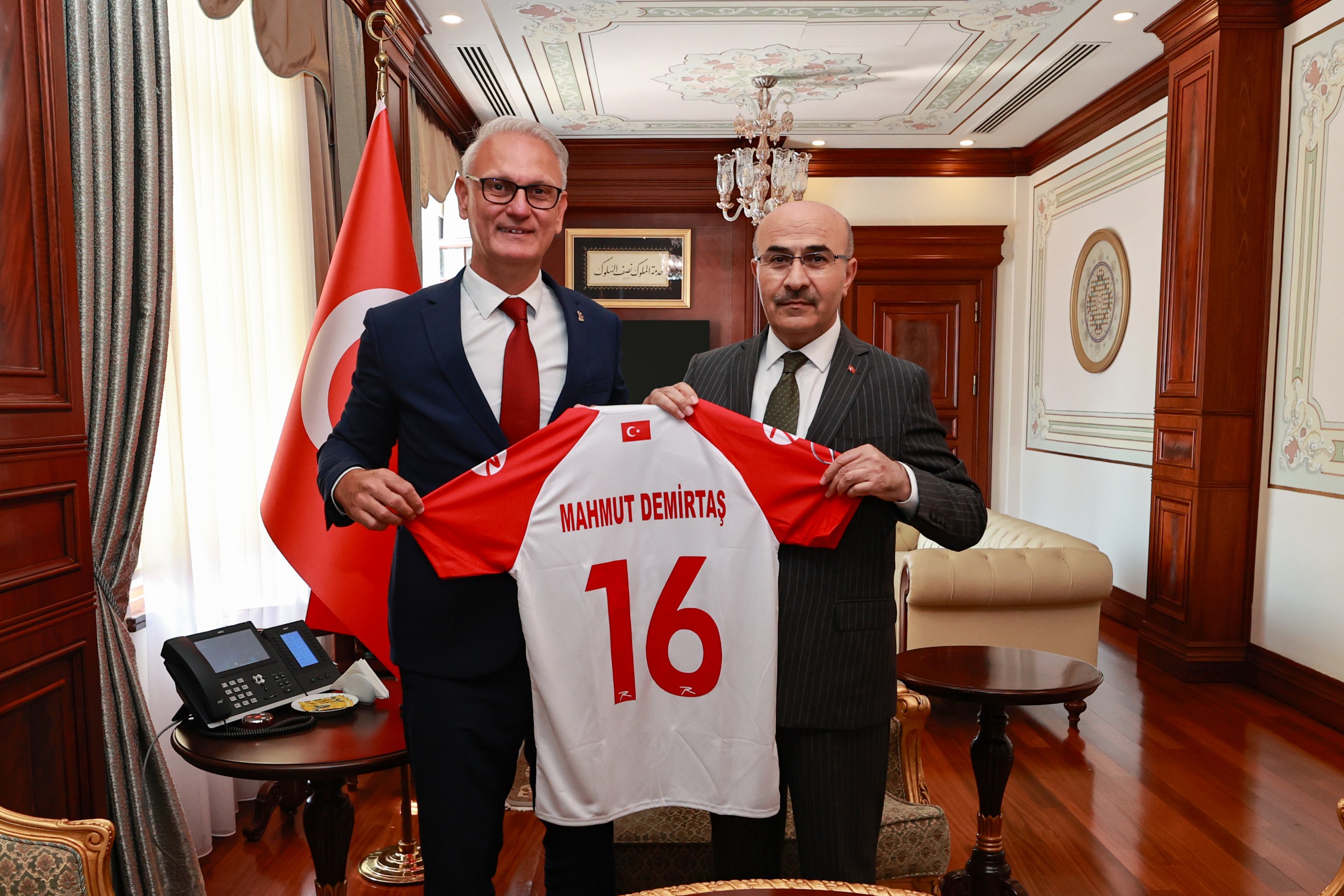 Uğur Kılıç: Hentbolu daha geniş kitlelere ulaştırmak için çalışmalarımızı sürdürüyoruz