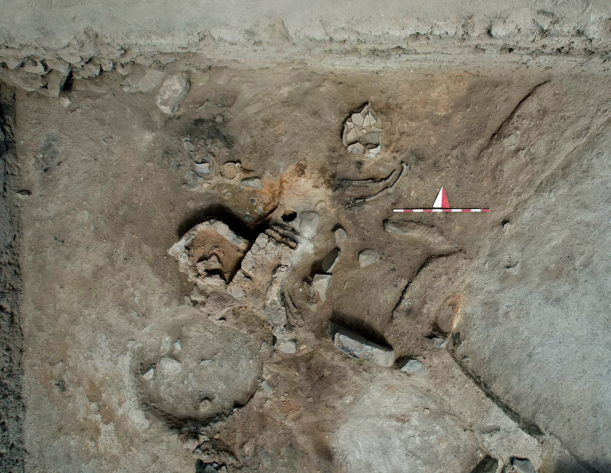 Tavşanlı Höyük’te 3750 yıllık silindir mühür gün yüzüne çıkarıldı