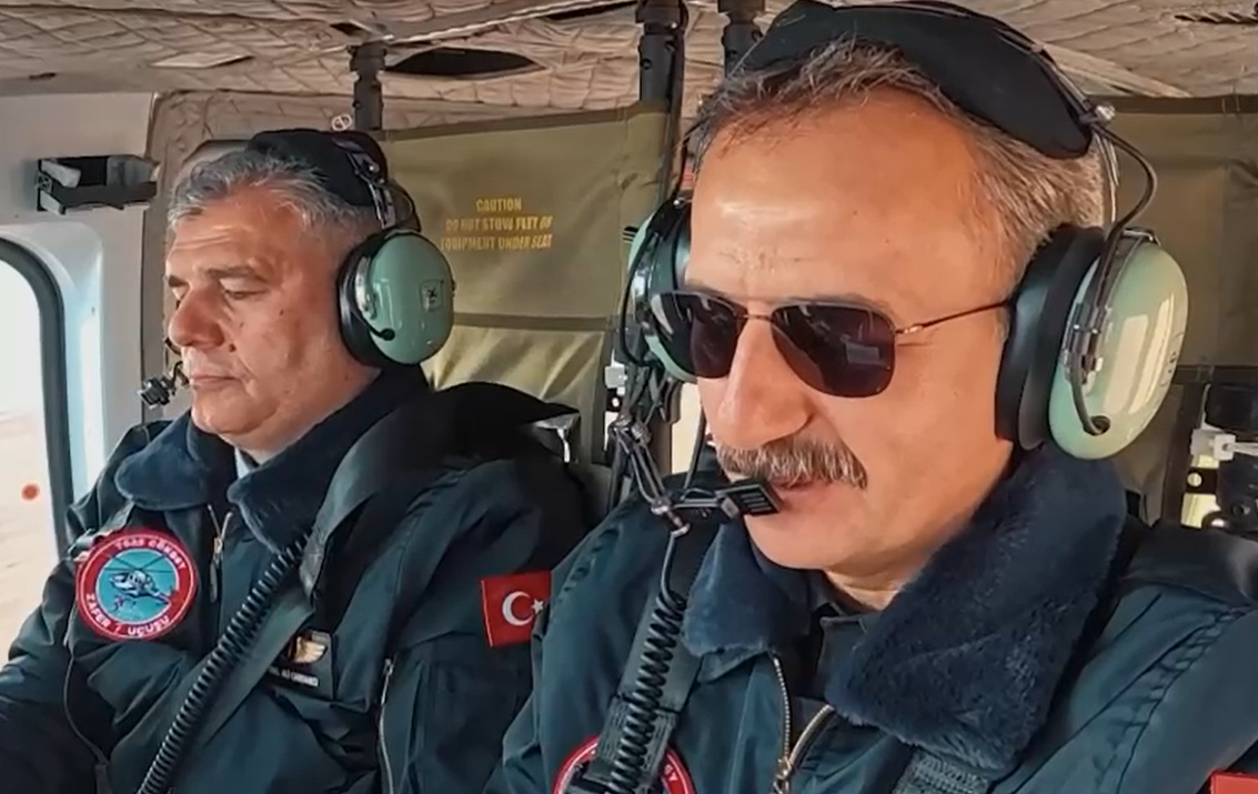 Savunma Sanayii Başkanı Görgün, GÖKBEY helikopteri ile uçuş gerçekleştirdi