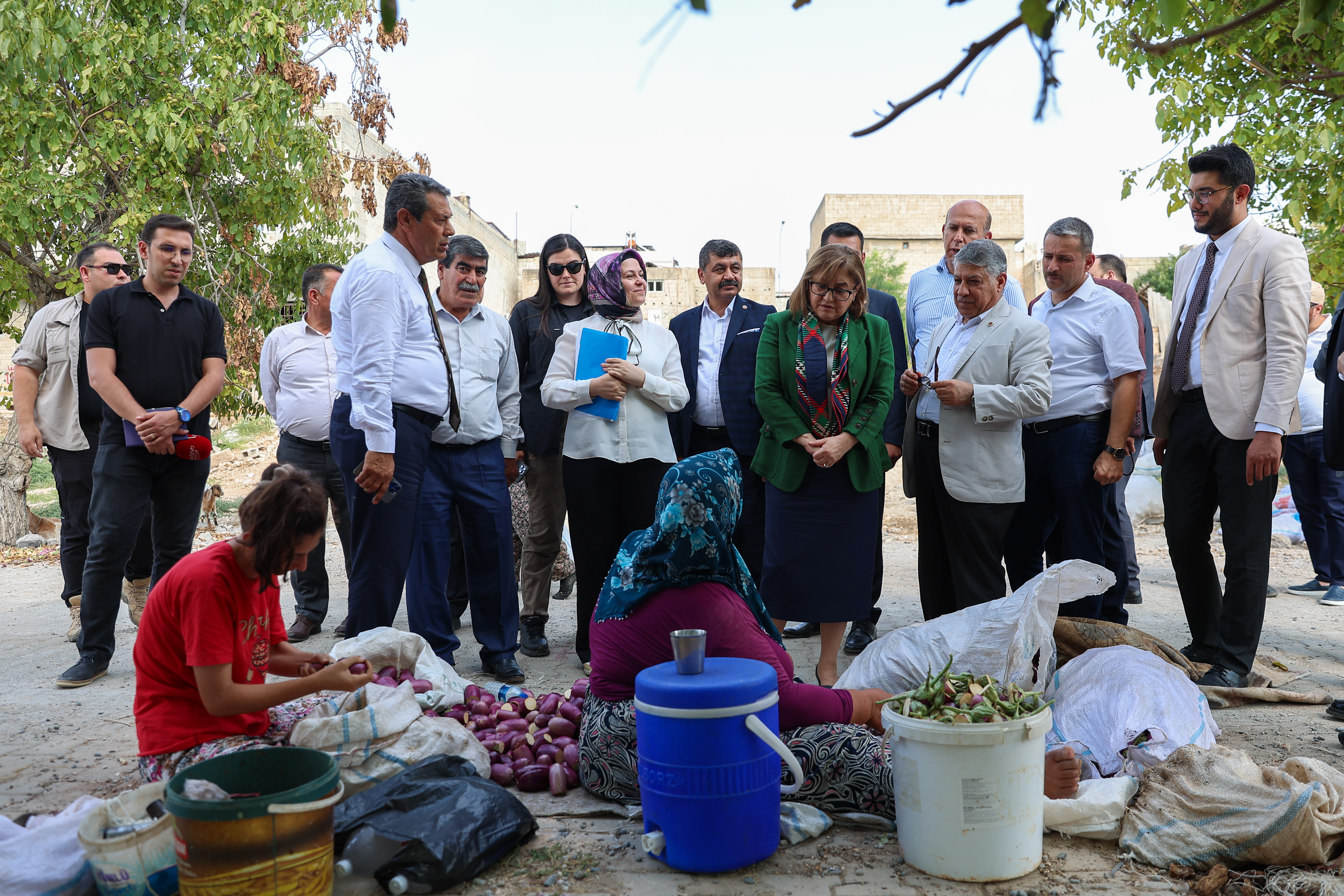 Başkan Şahin, Oğuzeli ilçesinde incelemelerde bulundu