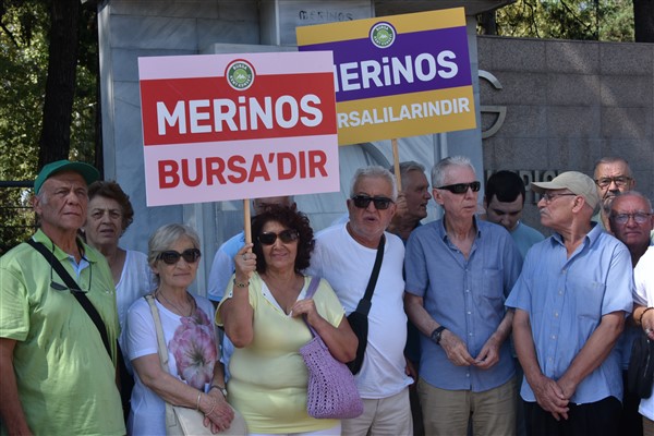 Menemen: Merinos, ismi ile yerinde yaşamaya devam etmektedir