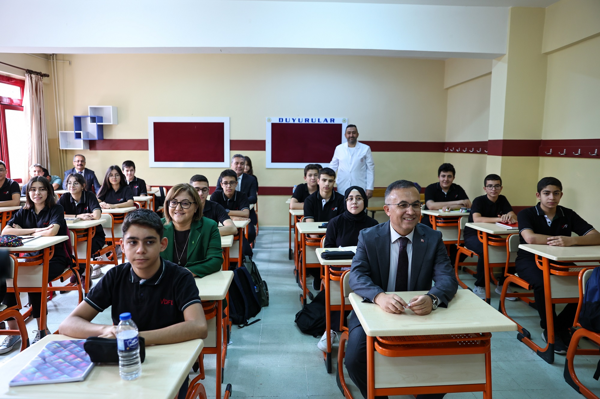 Gaziantep’te toplu taşımadan öğretmenler ve öğrenciler yüzde 10 indirimli yararlanıyor