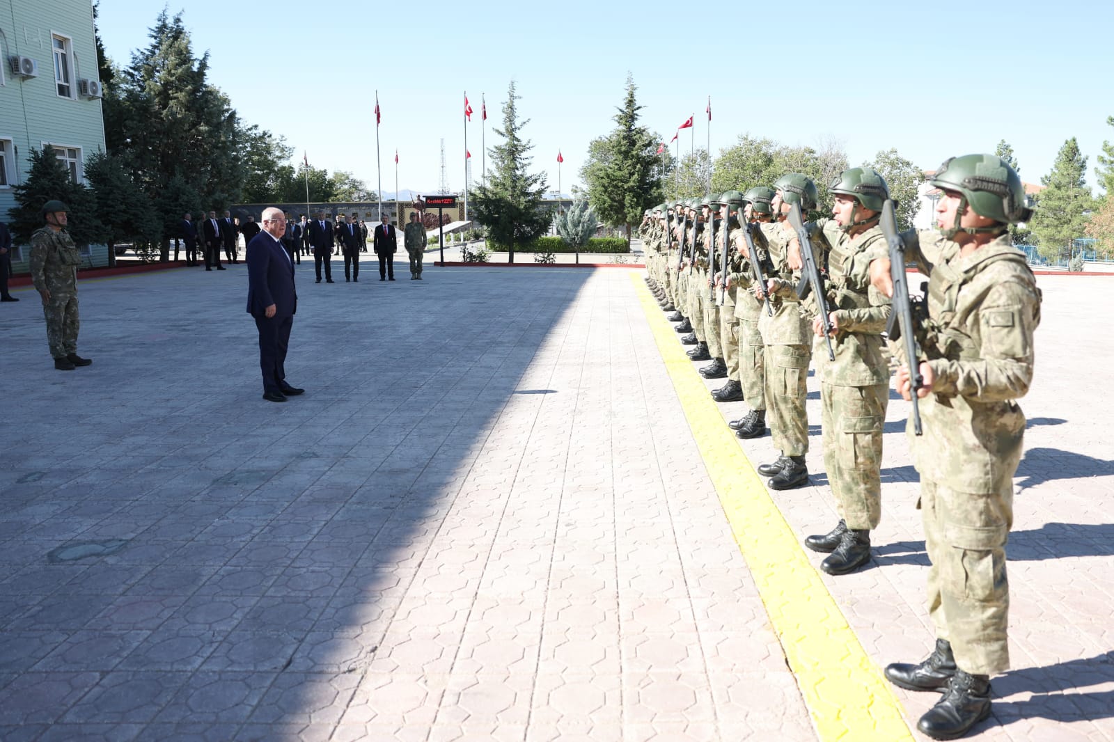 Milli Savunma Bakanı Güler, Şırnak’ta