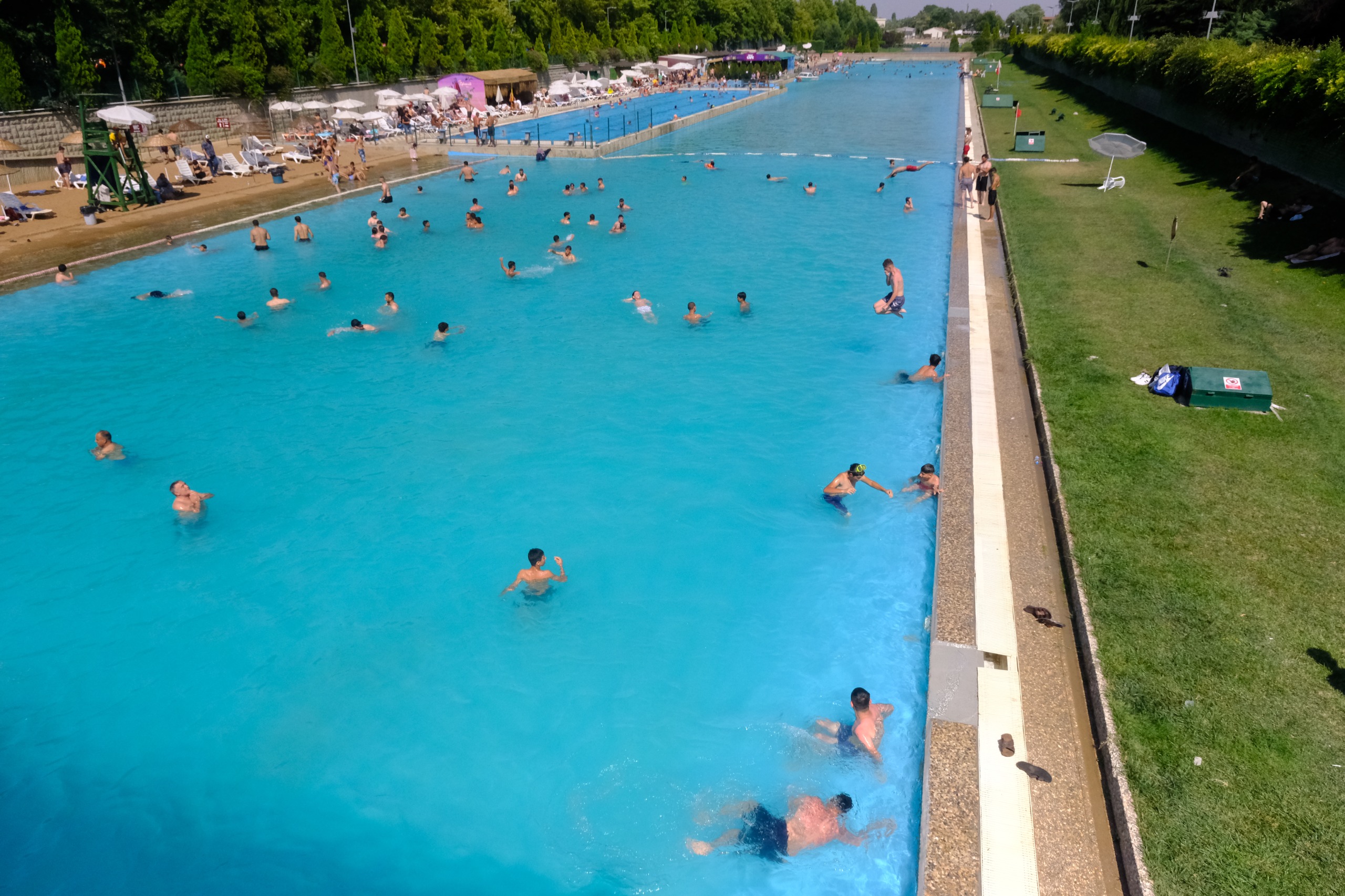 Eskişehir Büyükşehir Belediyesi, plaj sezonunu kapatıyor