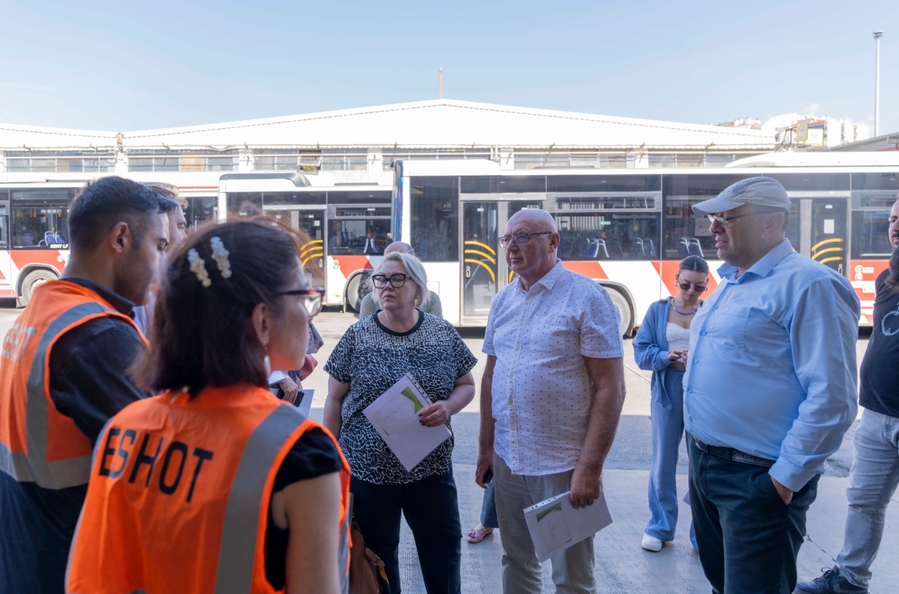 Litvanya heyeti İzmir Büyükşehir Belediyesi’nin çalışmalarını inceledi