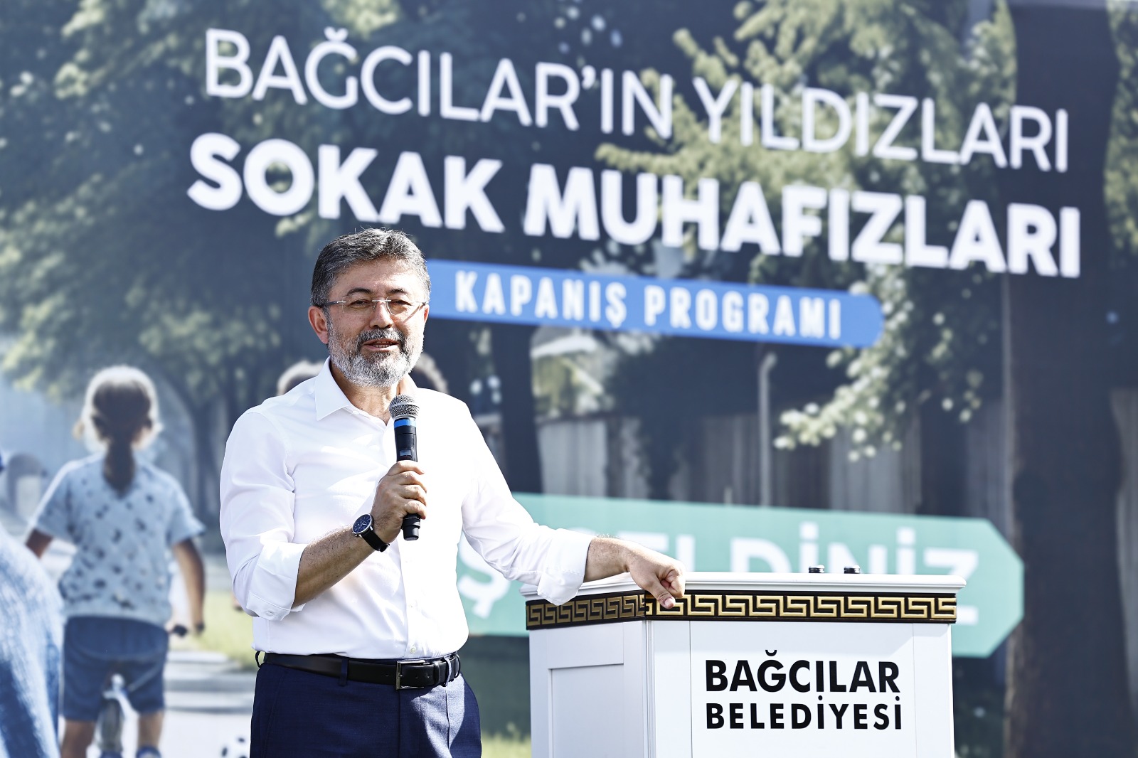 Bakan Yumaklı, Sokak Muhafızları’nı ödüllendirdi