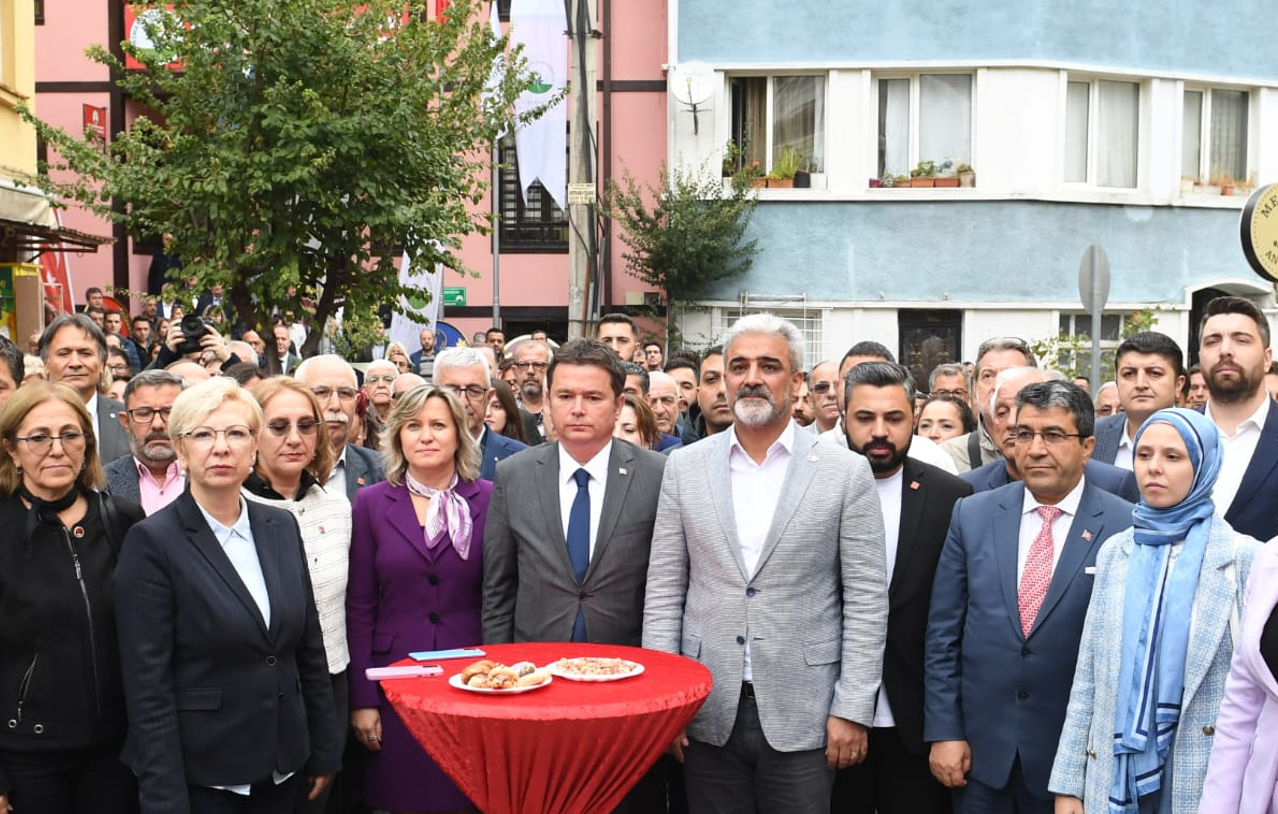 Osmangazi Kent Konseyi tarihi binada hizmete başladı