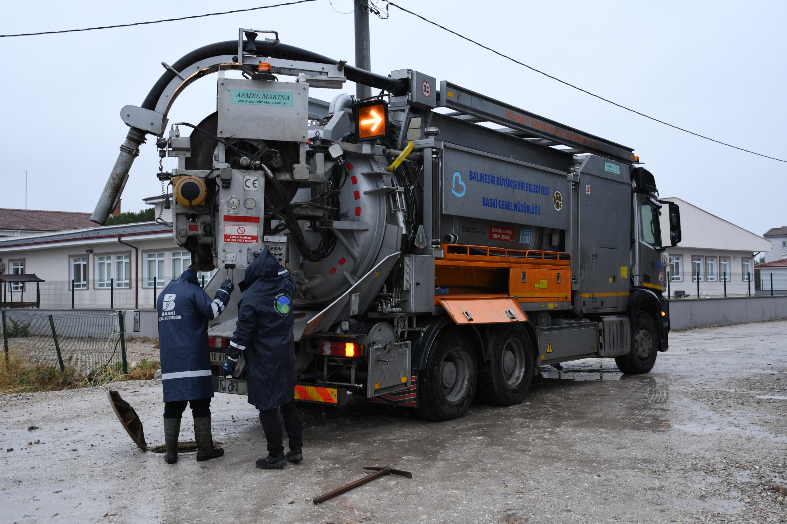 Balıkesir Büyükşehir Belediyesi, kuvvetli yağışa karşı teyakkuzda