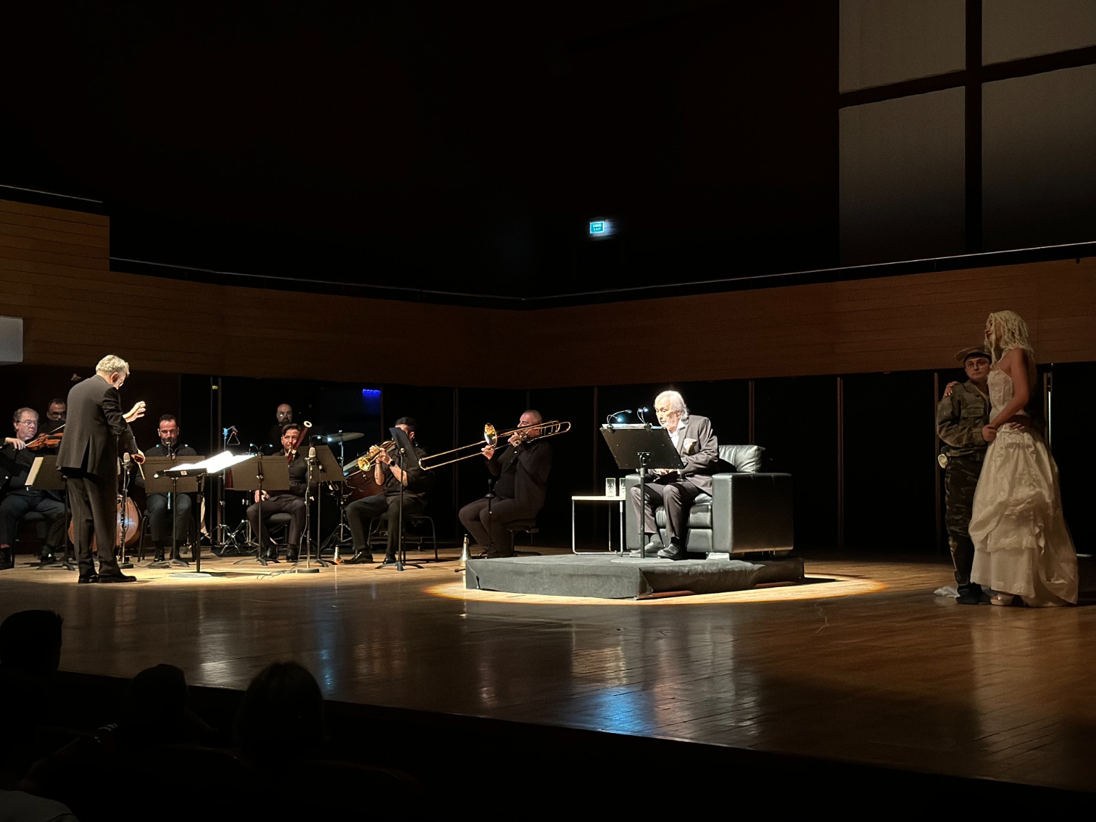 İzmir’de “Bir Askerin Öyküsü” adlı anlatımlı konser düzenlendi