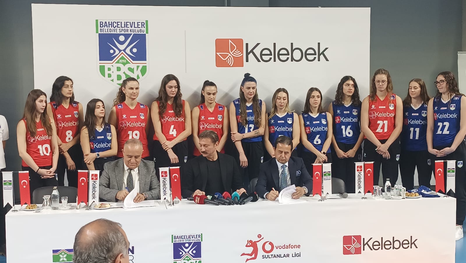 Kelebek Mobilya’dan Bahçelievler Belediye Spor Kulübü’ne destek