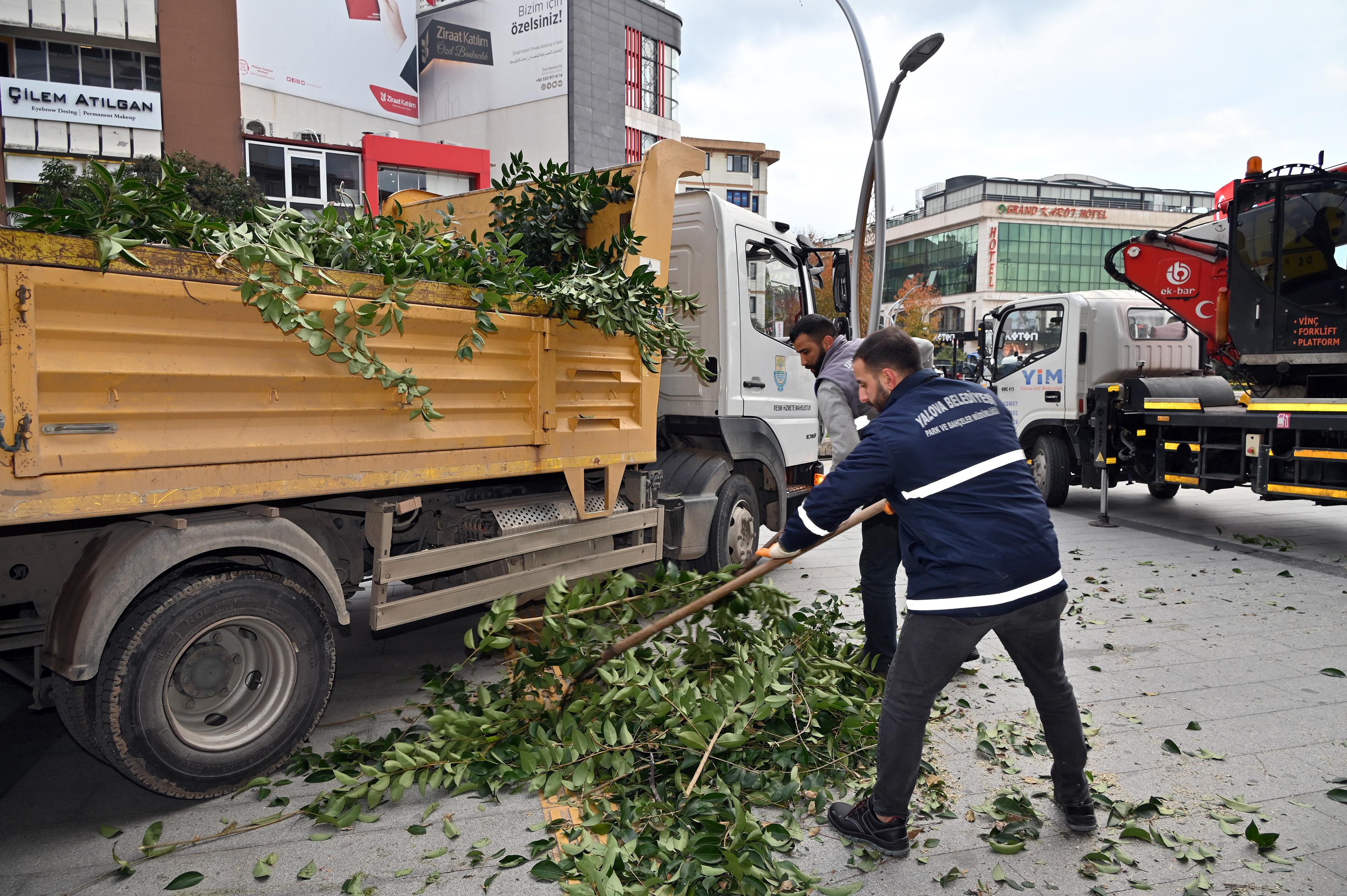 Yalova Belediyesi kış hazırlıklarını sürdürüyor