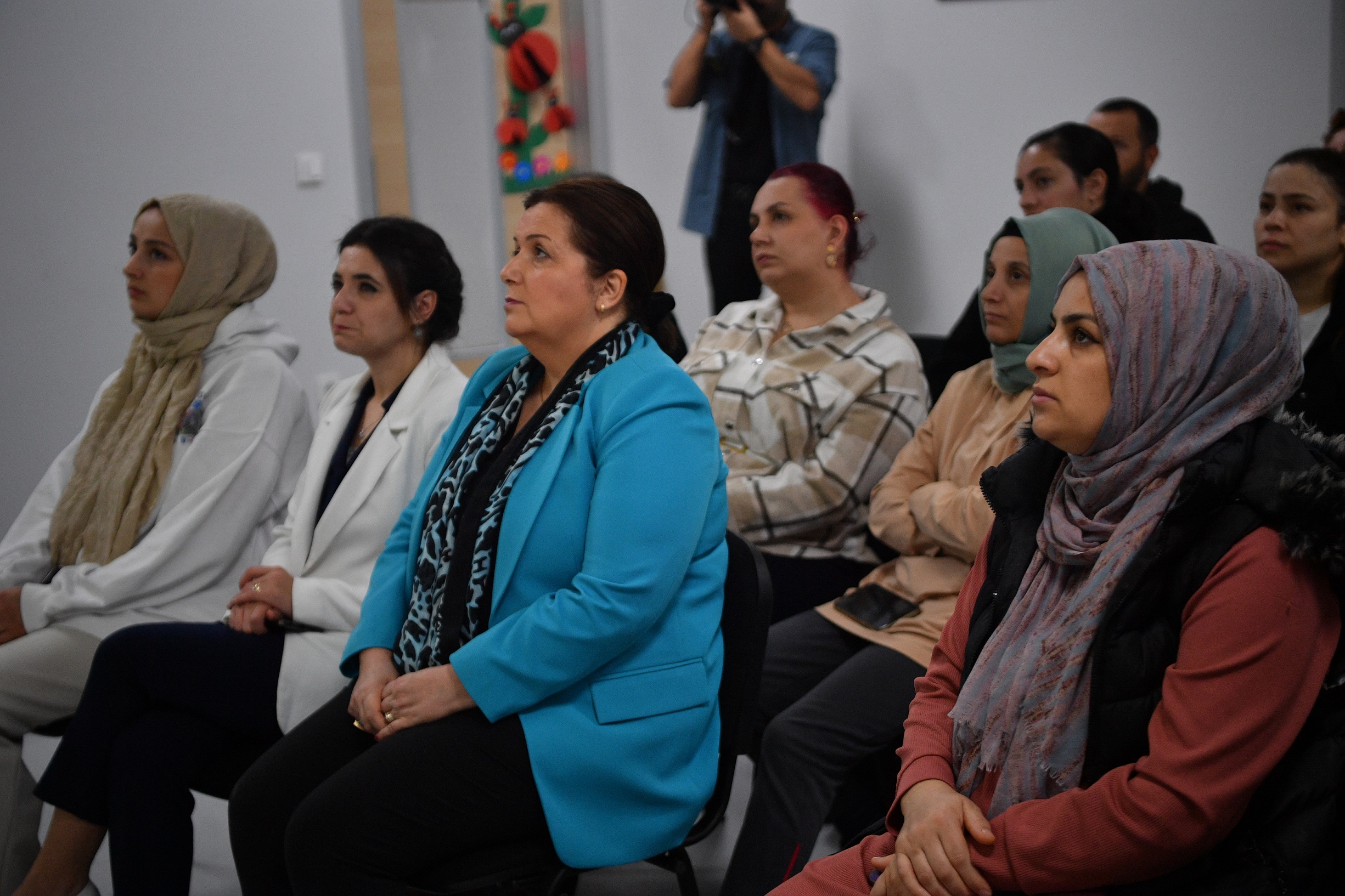 Beylikdüzü’nde “Nesiller Arası Aktarım Yoluyla Bağlanma Biçimlerimiz” semineri düzenlendi