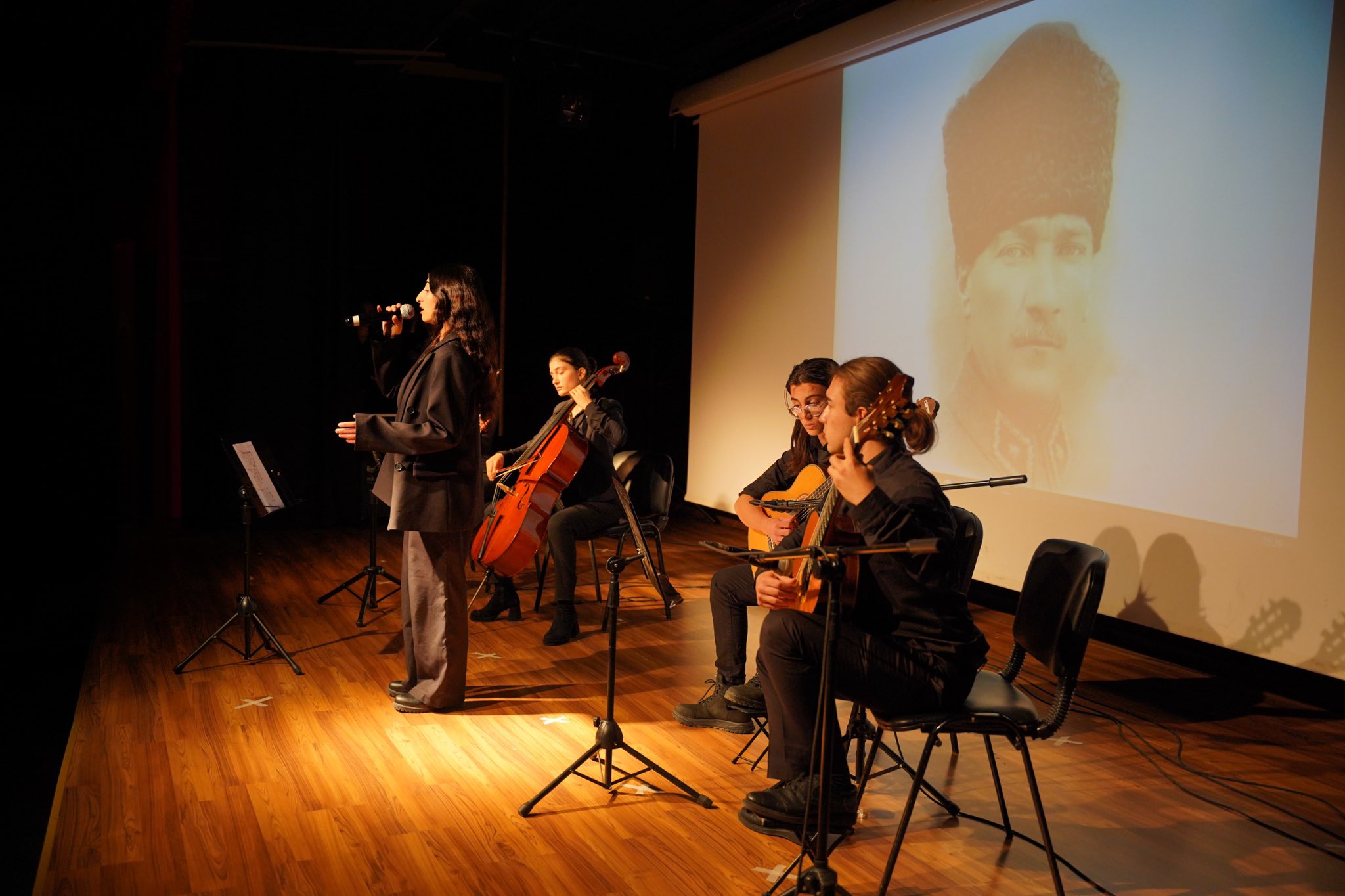 Ulu Önder Atatürk, vefatının 86. yıl dönümünde Tuzla’da anıldı