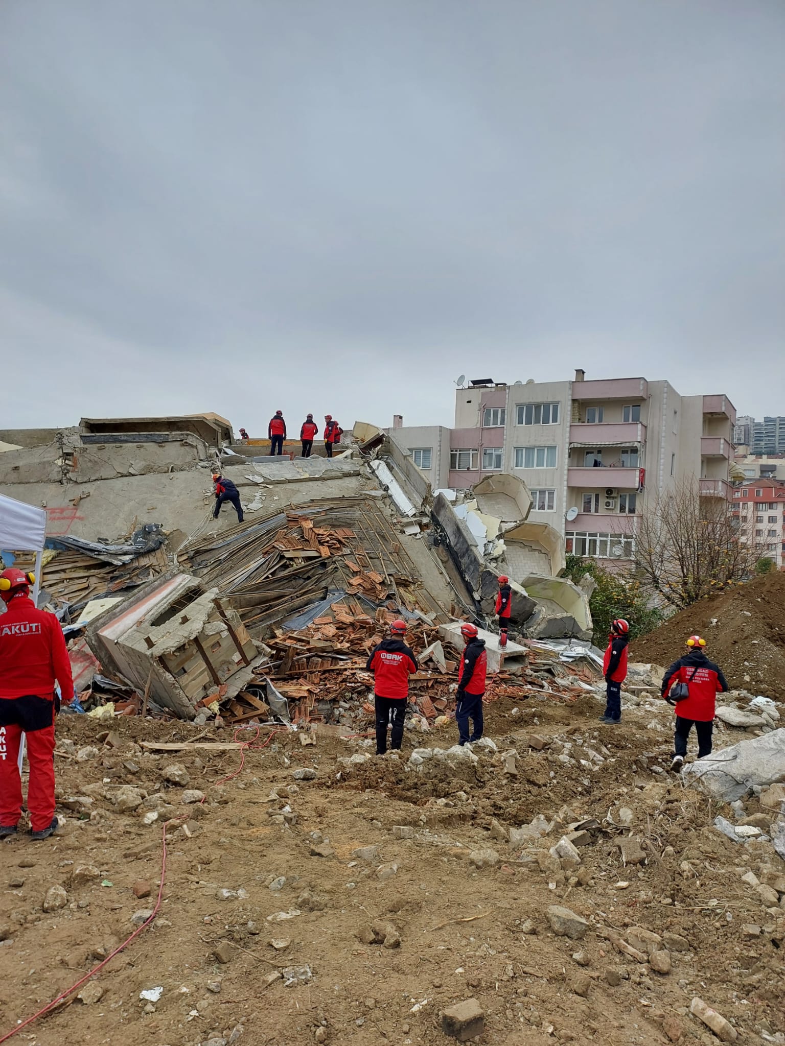 OBAK, Gemlik’teki deprem tatbikatında görev aldı