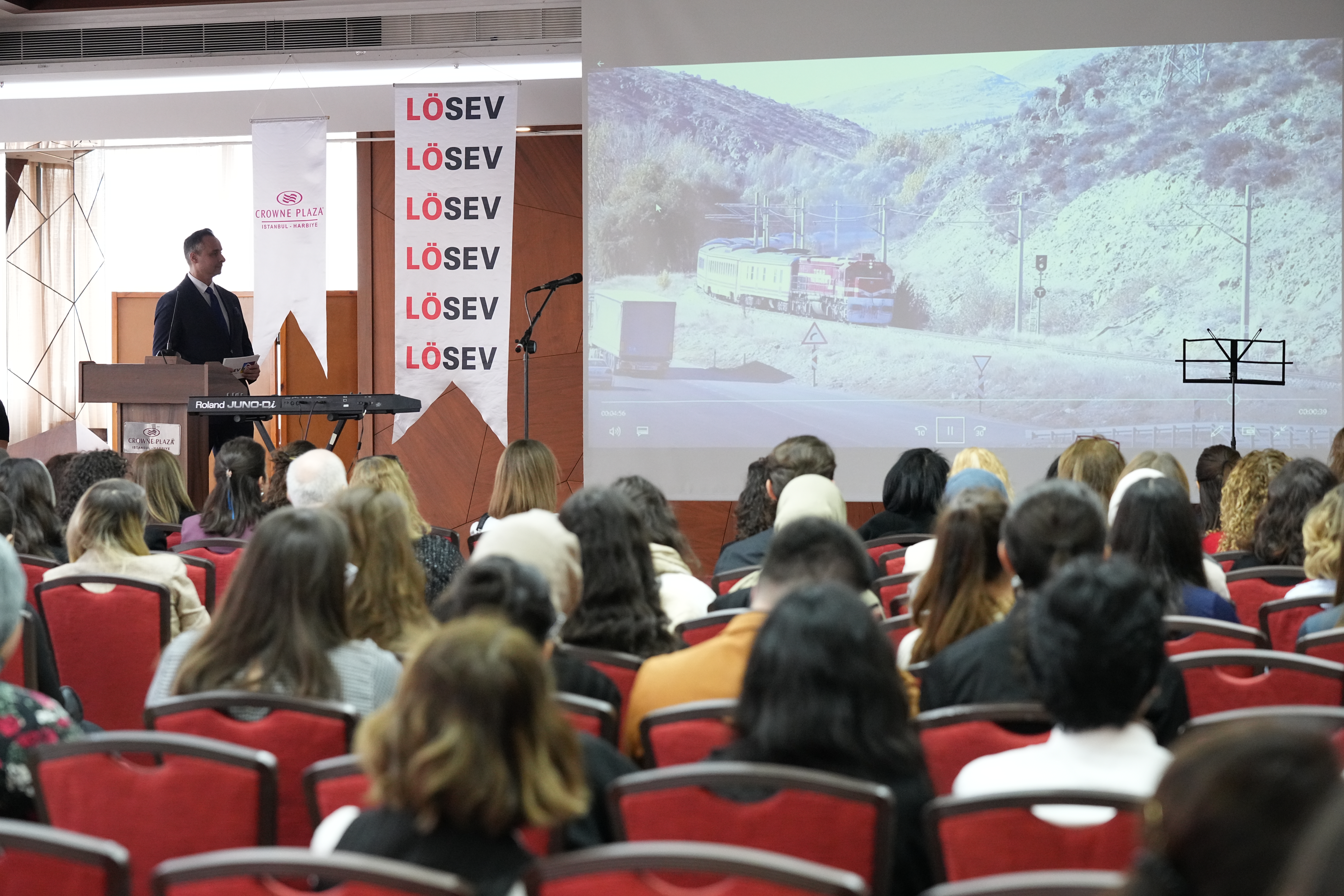 Dünya Gönüllüler Günü’nde buluştular: LÖSEV’in gönüllü ordusu umudu büyütmeye devam ediyor