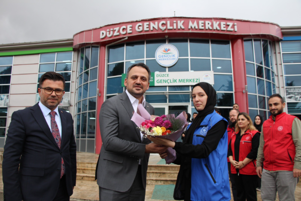 Gençlik ve Spor Bakan Yardımcısı Eminoğlu Düzce’de gençlerle buluştu