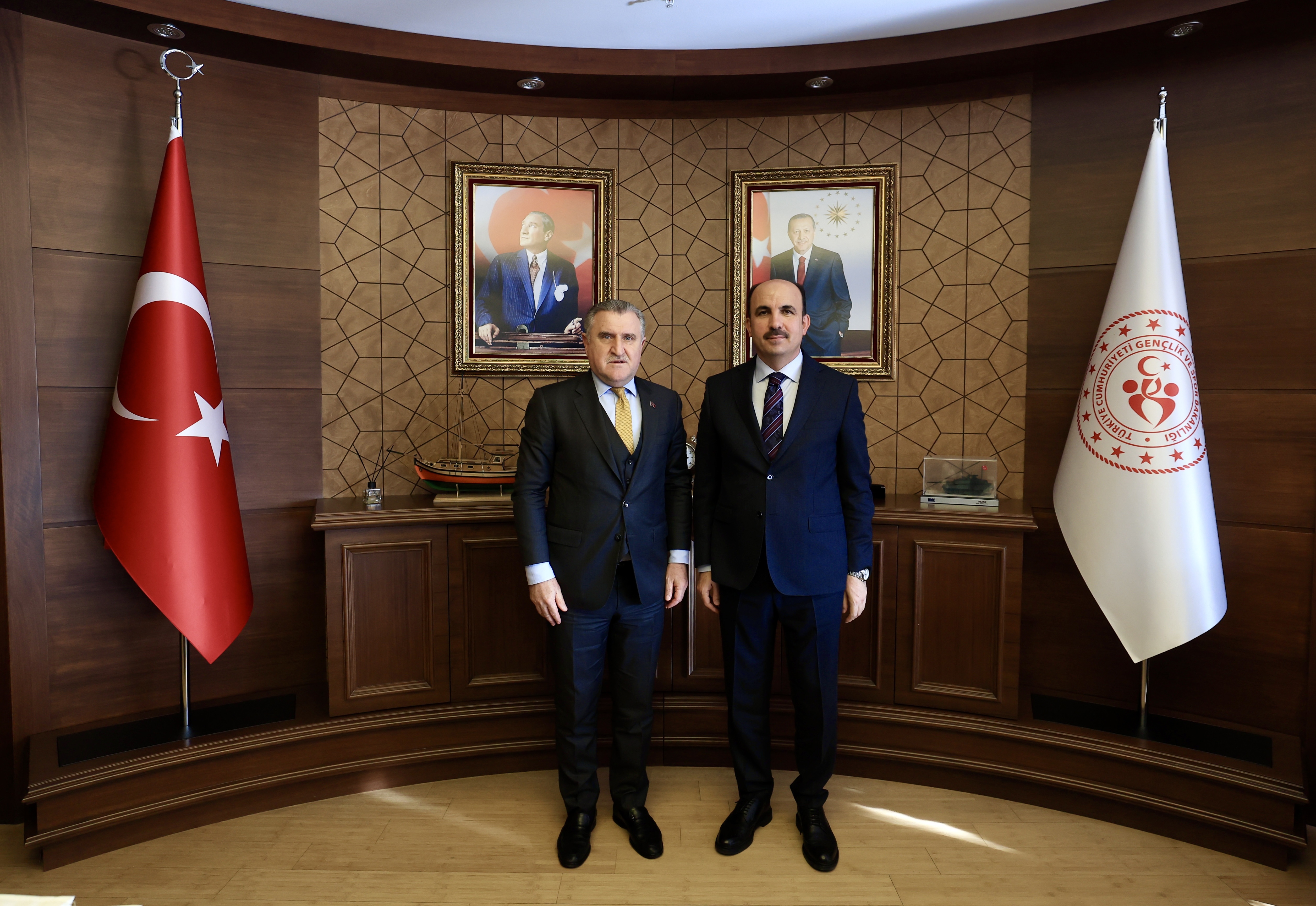 Başkan Altay, bakanlarla Konya projelerini görüştü