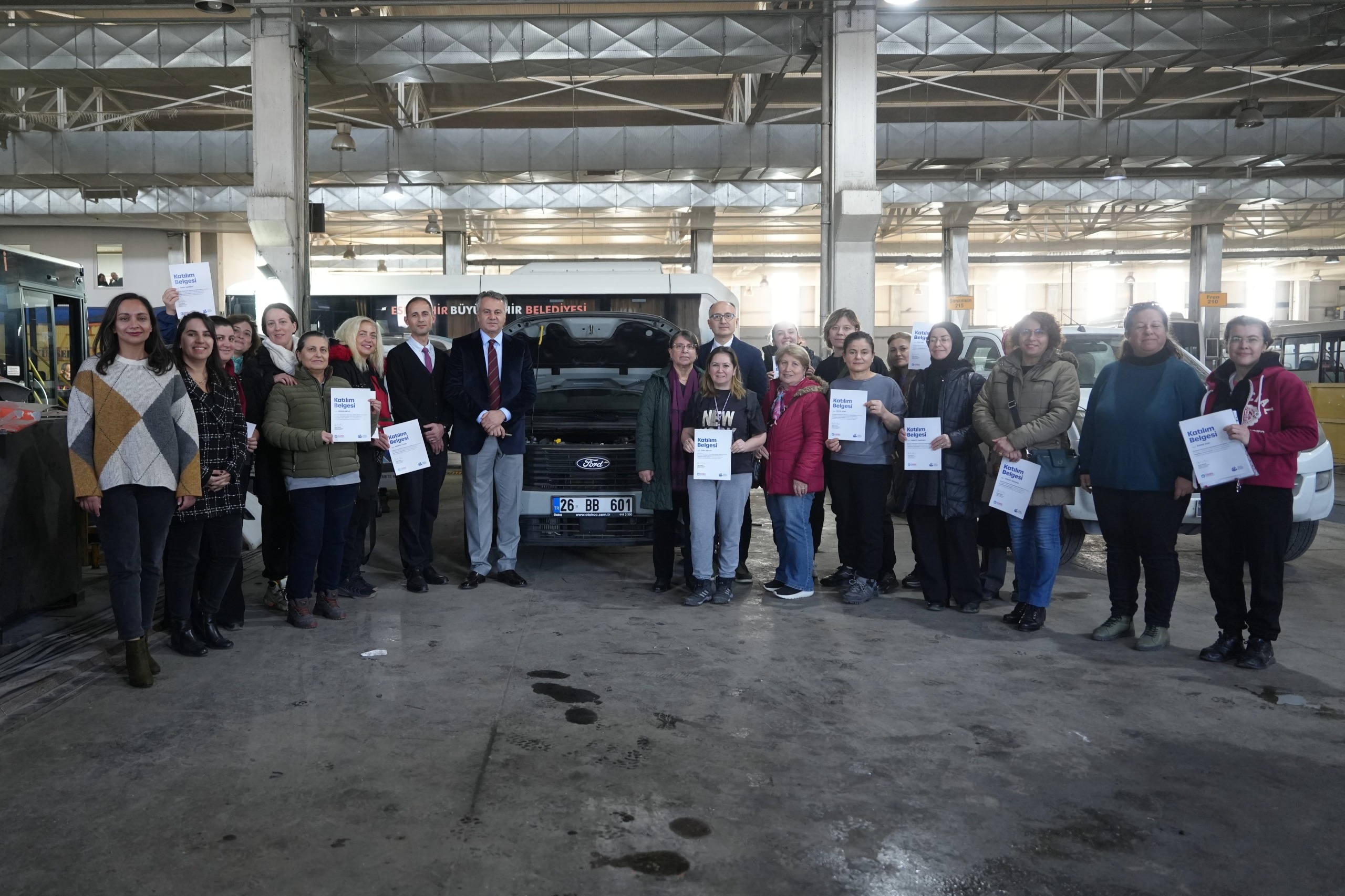 Eskişehir’de kadınlara yönelik araba bakım kursu