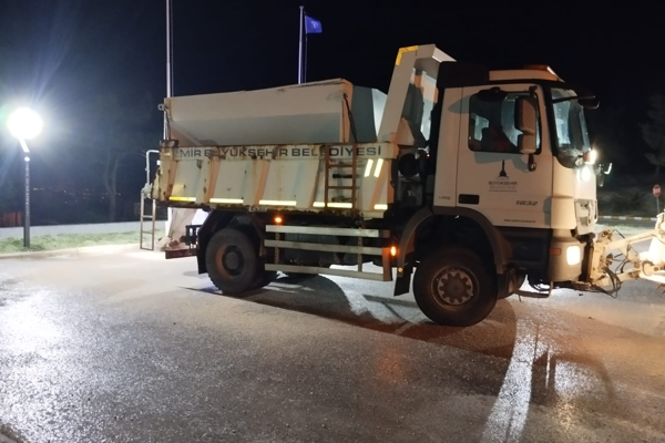 İzmir’in yüksek kesimlerinde kar alarmı